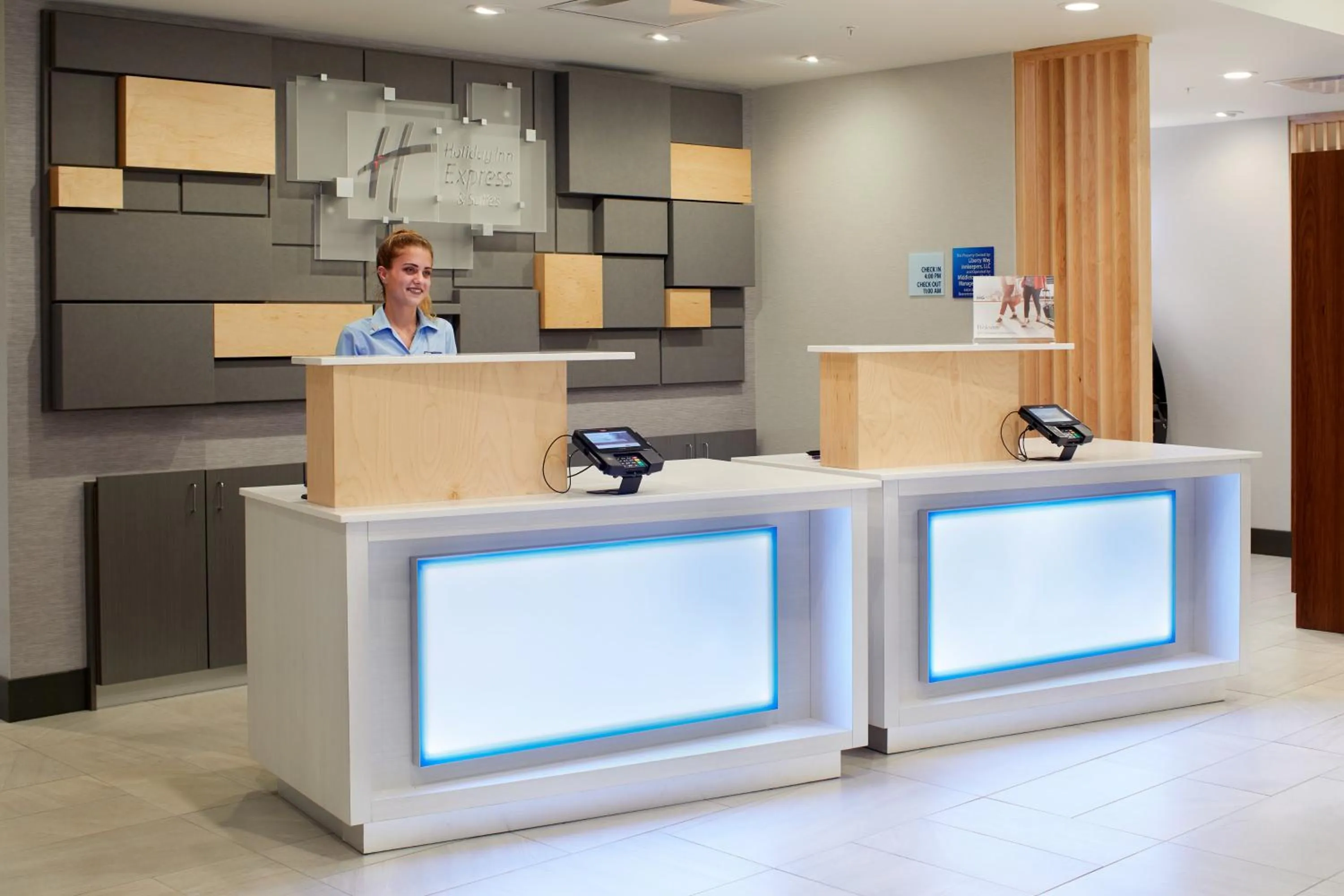 Property building in Holiday Inn Express & Suites - Cincinnati North - Liberty Way by IHG