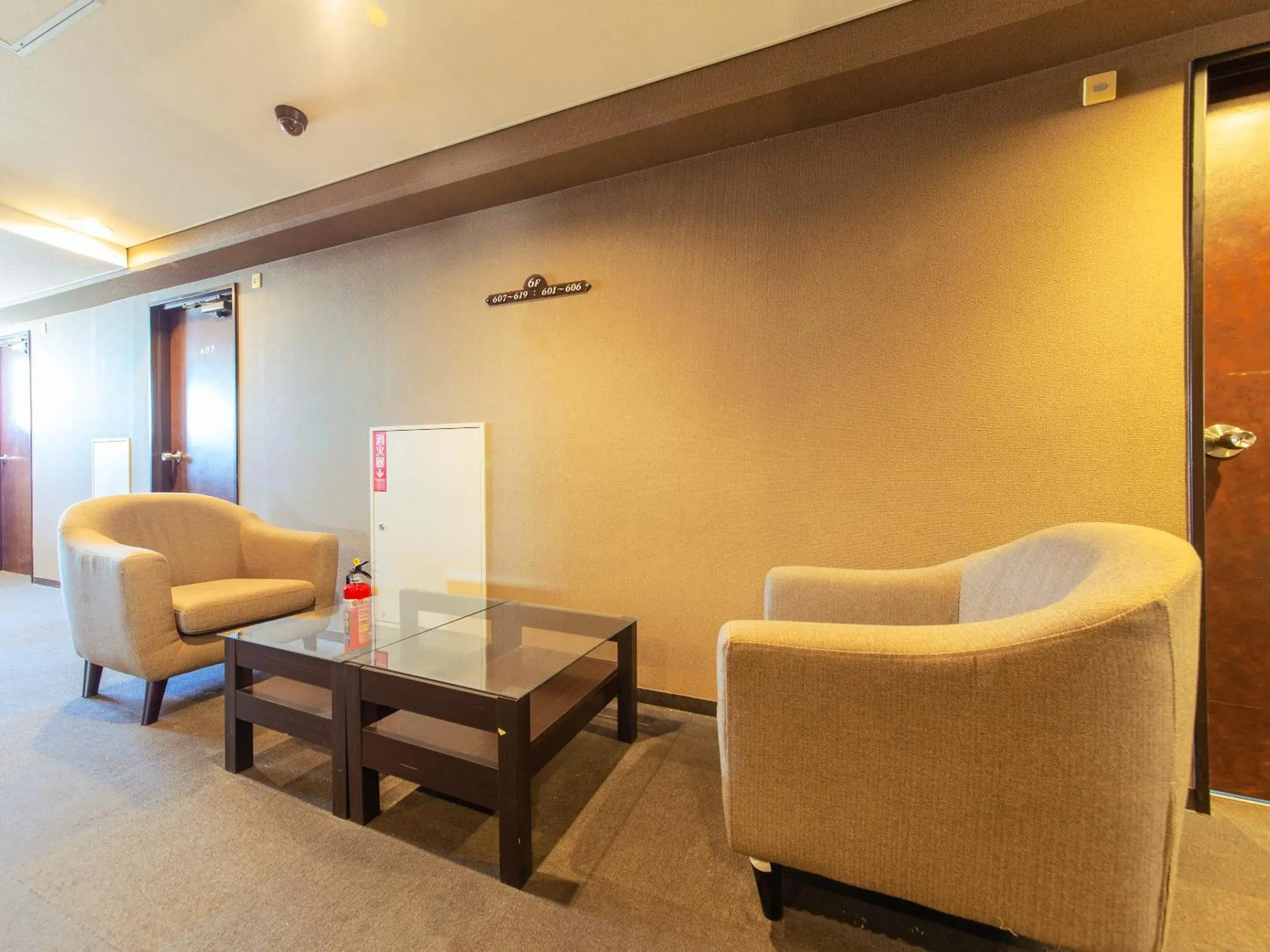 Living room in HOTEL LiVEMAX BUDGET Sagamihara Living room in HOTEL LiVEMAX BUDGET Sagamihara