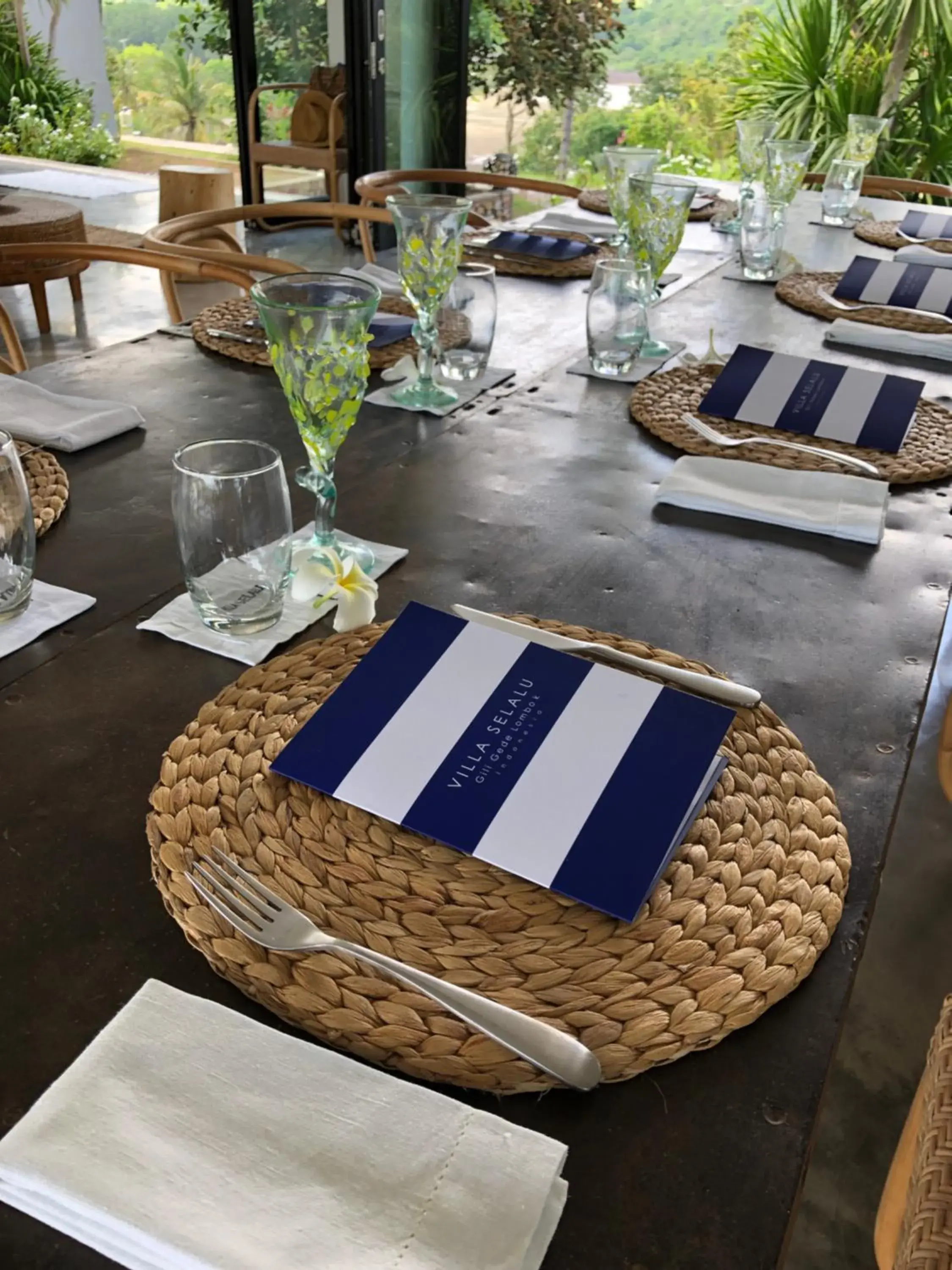 Restaurant/places to eat in Villa Selalu Gili Gede Restaurant/places to eat in Villa Selalu Gili Gede