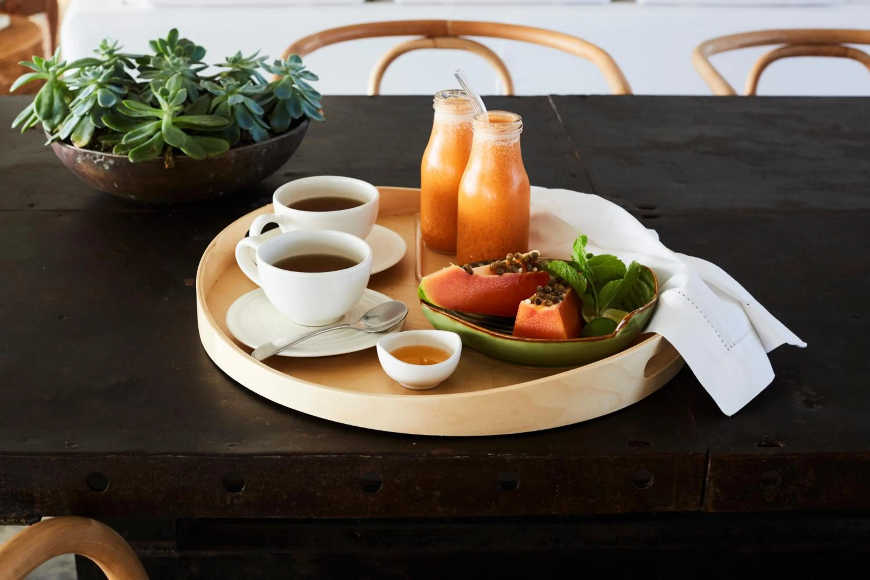 Restaurant/places to eat in Villa Selalu Gili Gede