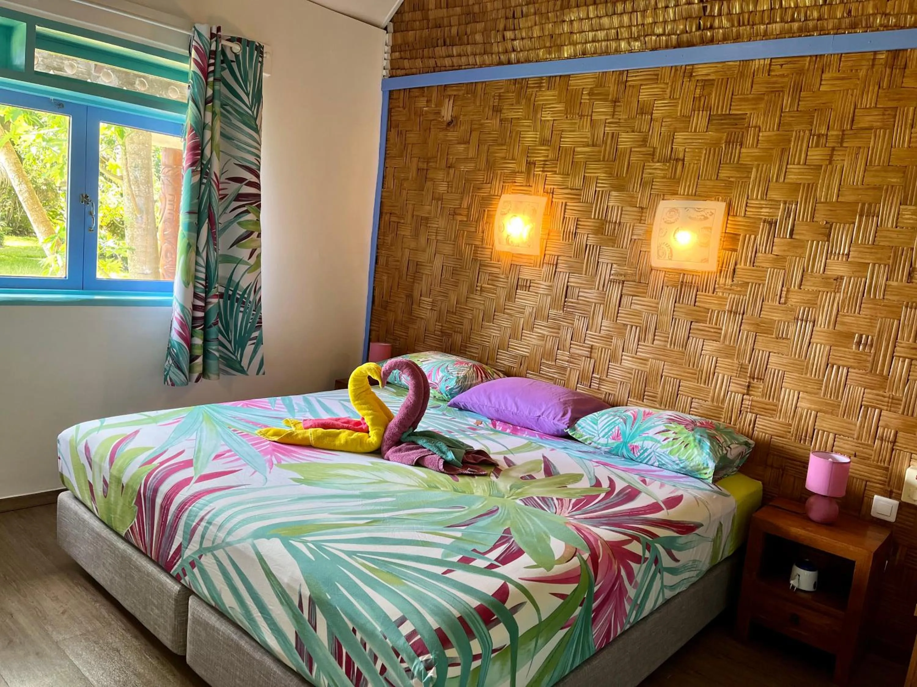 Suite in Linareva Moorea Beach Resort