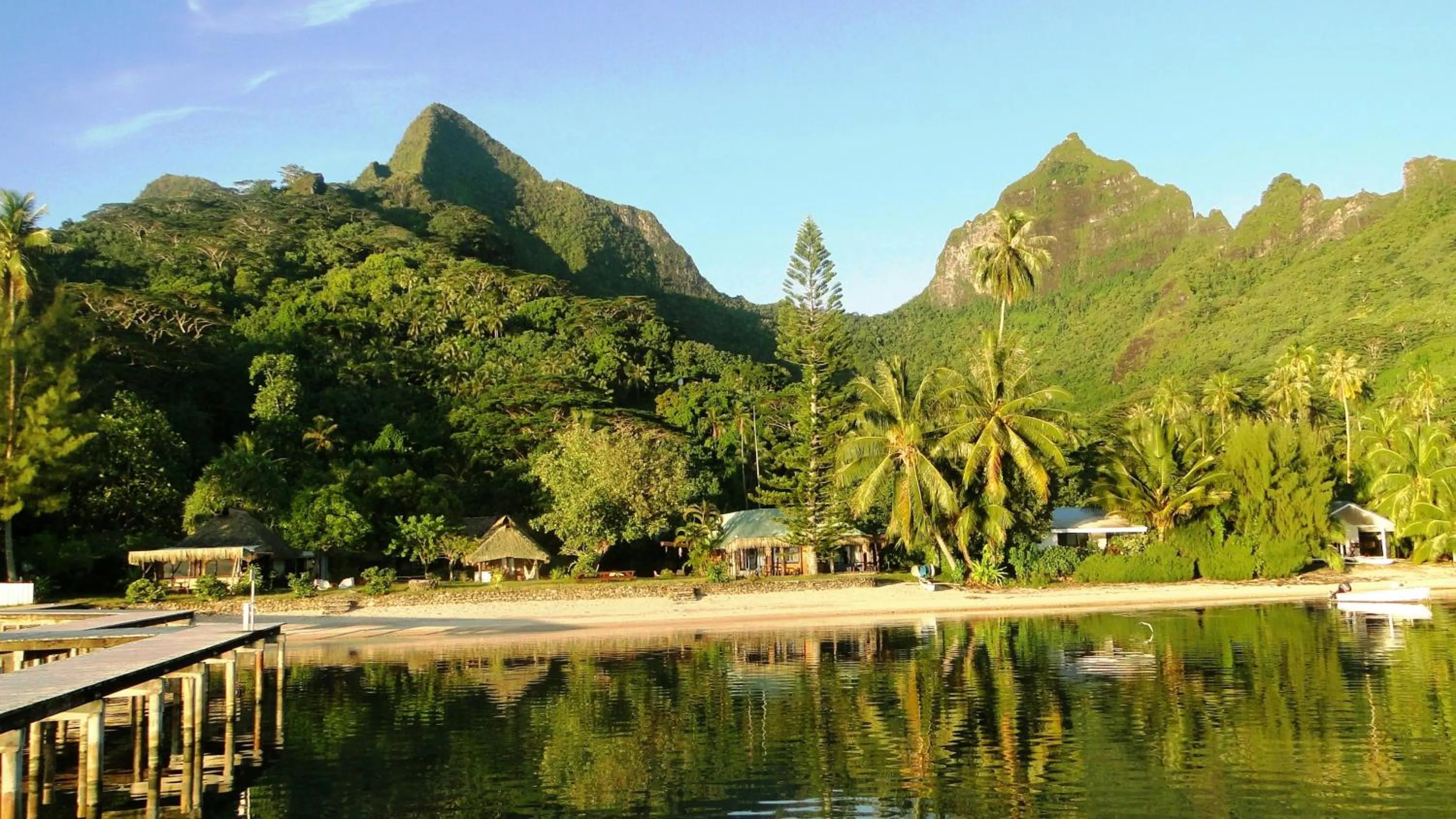 Natural landscape in Linareva Moorea Beach Resort