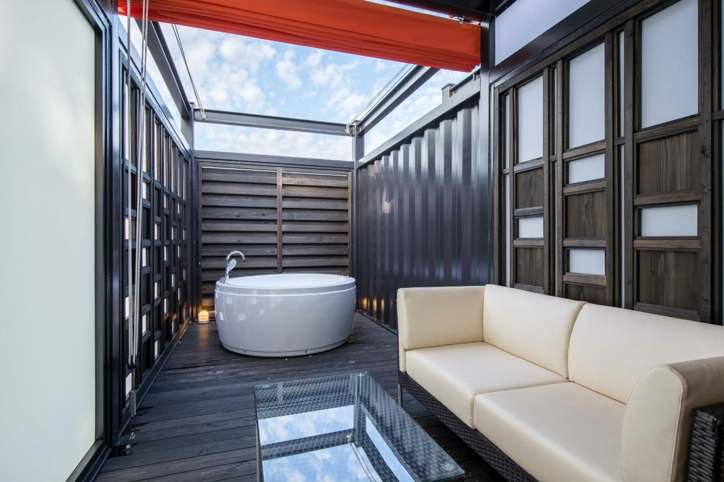 Bathroom in HOTEL R9 Kujukuri "ex Casual Resort COFF Ichinomiya"