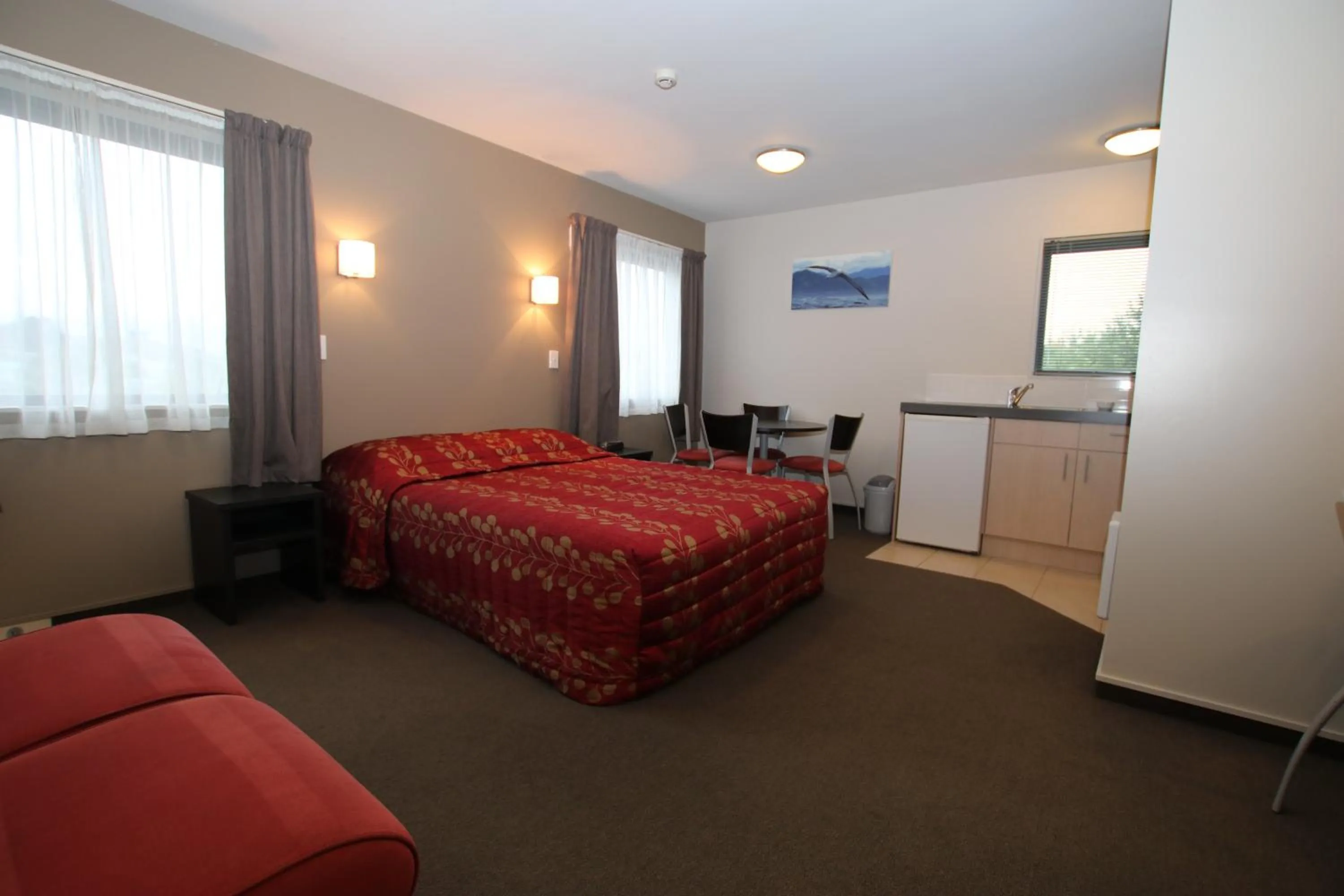 Photo of the whole room, Bed in Bella Vista Motel Kaikoura