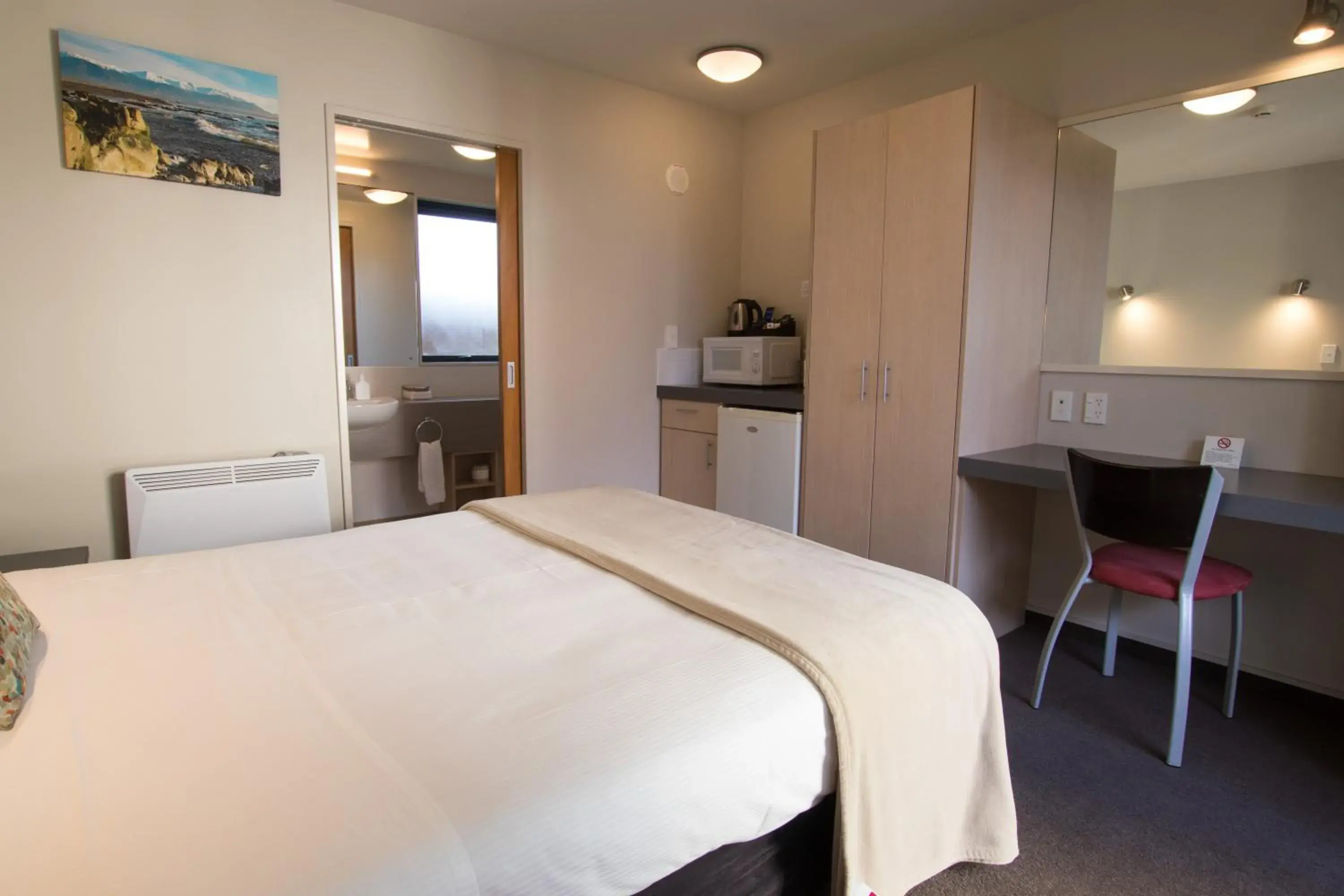 Bed in Bella Vista Motel Kaikoura Bed in Bella Vista Motel Kaikoura