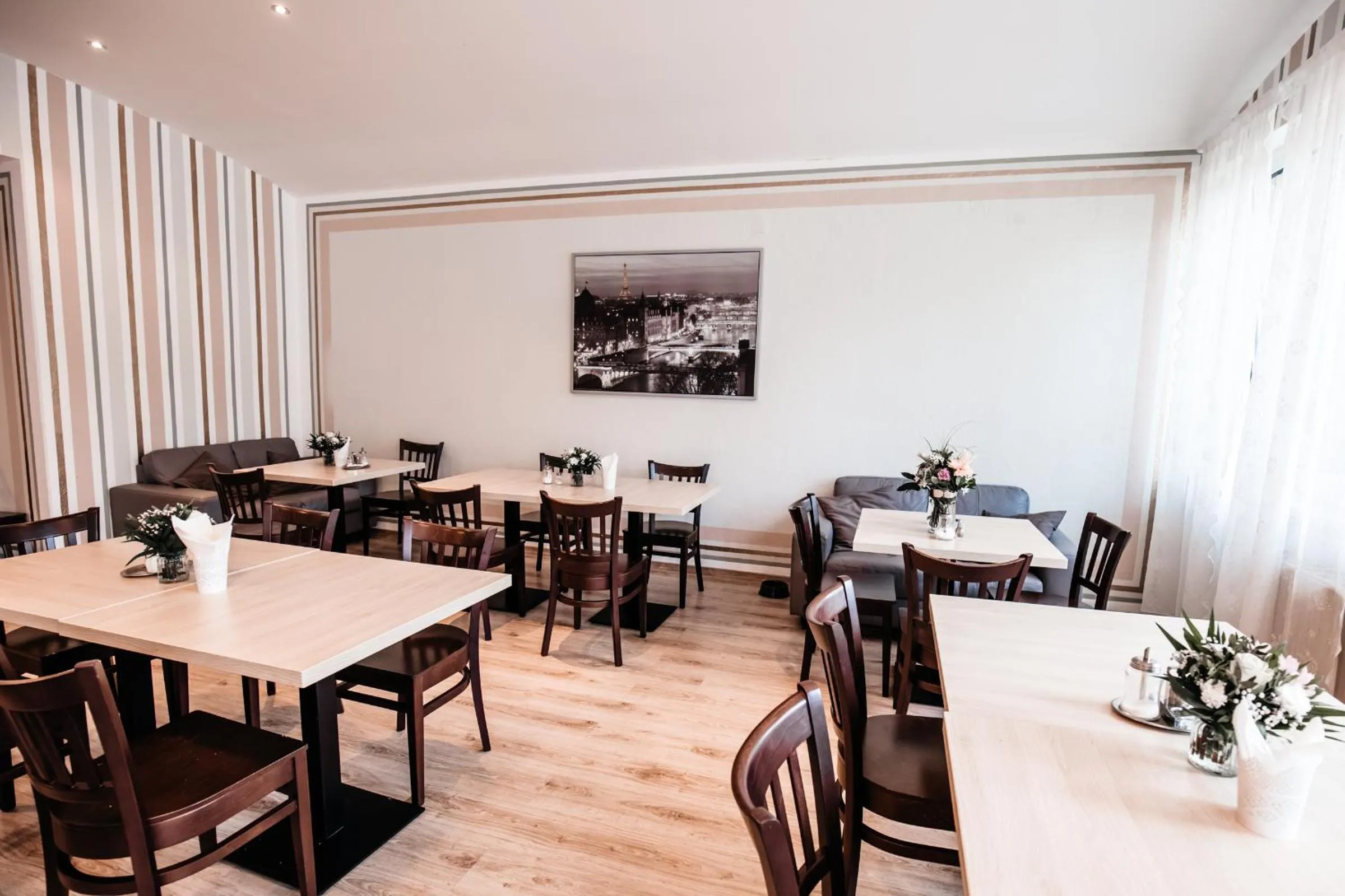 Restaurant/places to eat in Hotel am Fluss