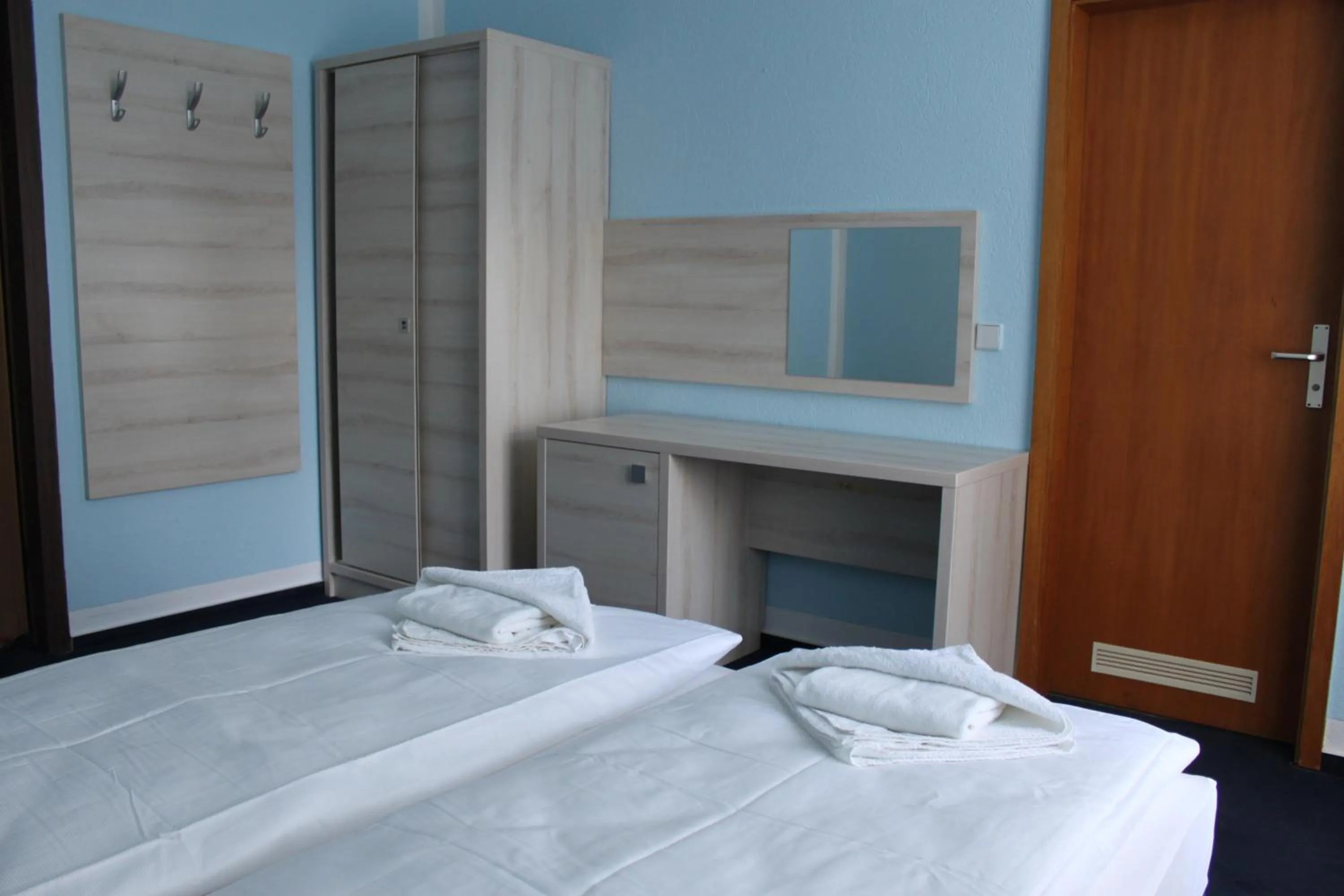 Bed in Hotel am Fluss