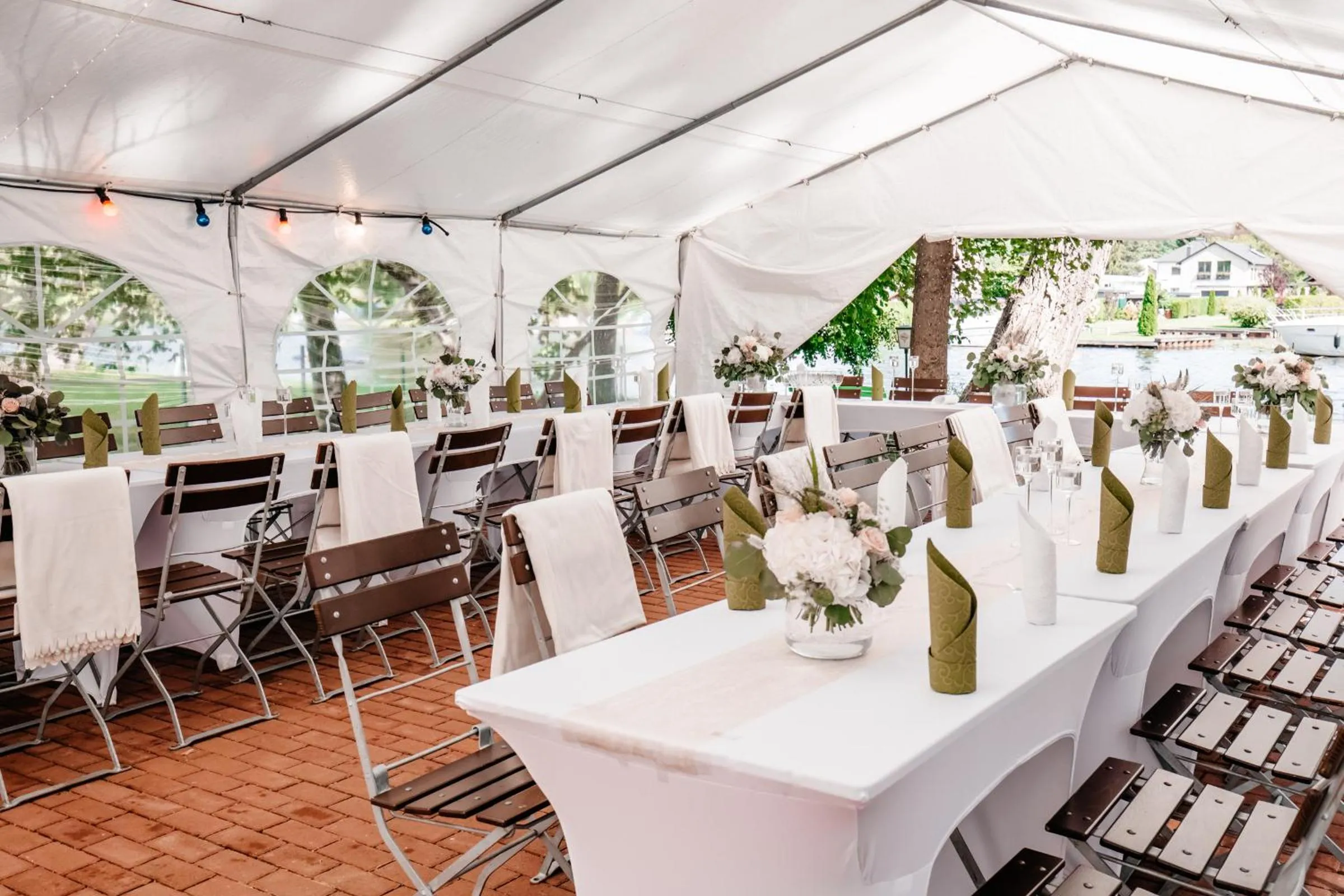 Restaurant/places to eat in Hotel am Fluss