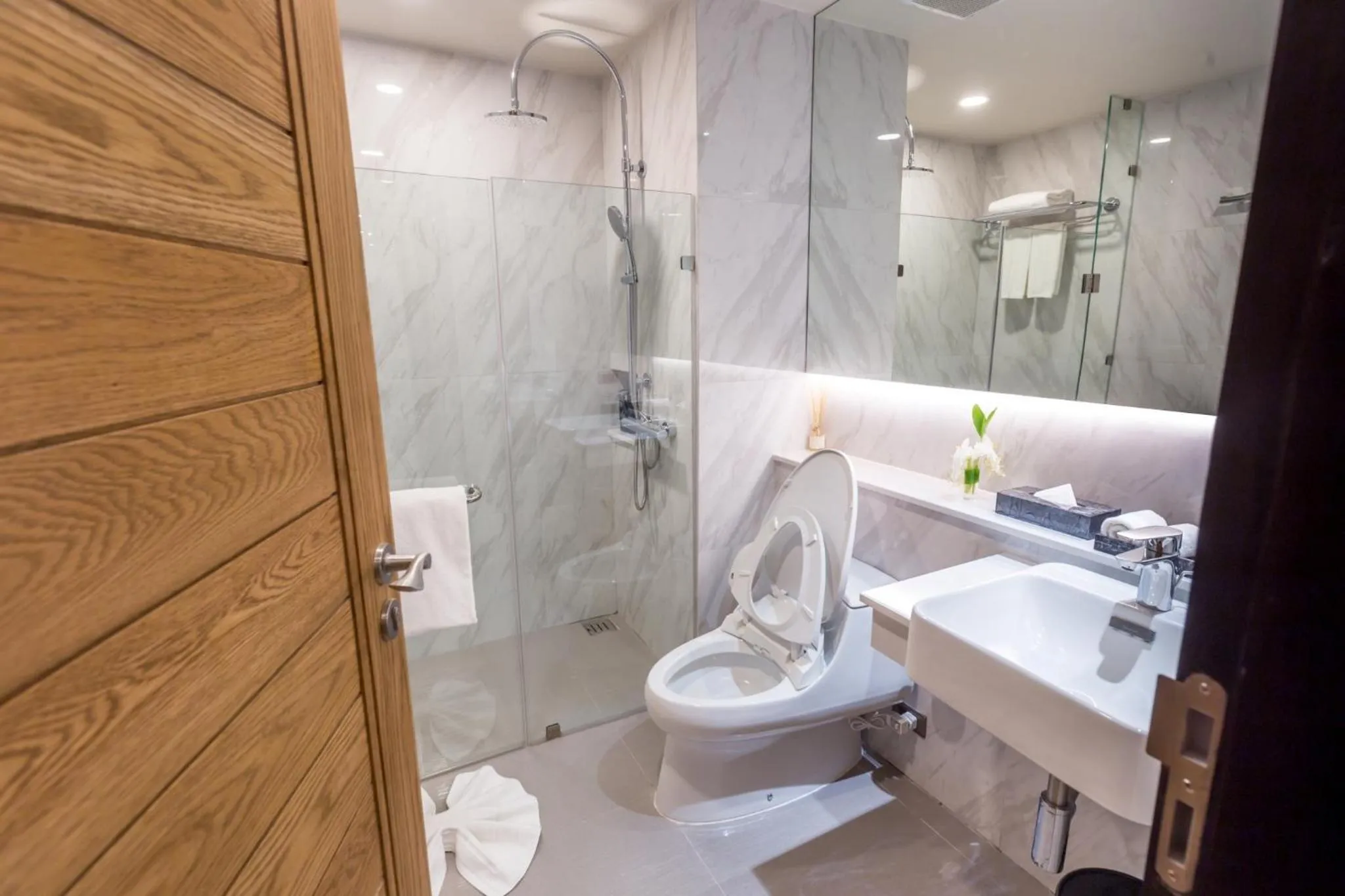 Shower in Jomkitti Boutique Hotel