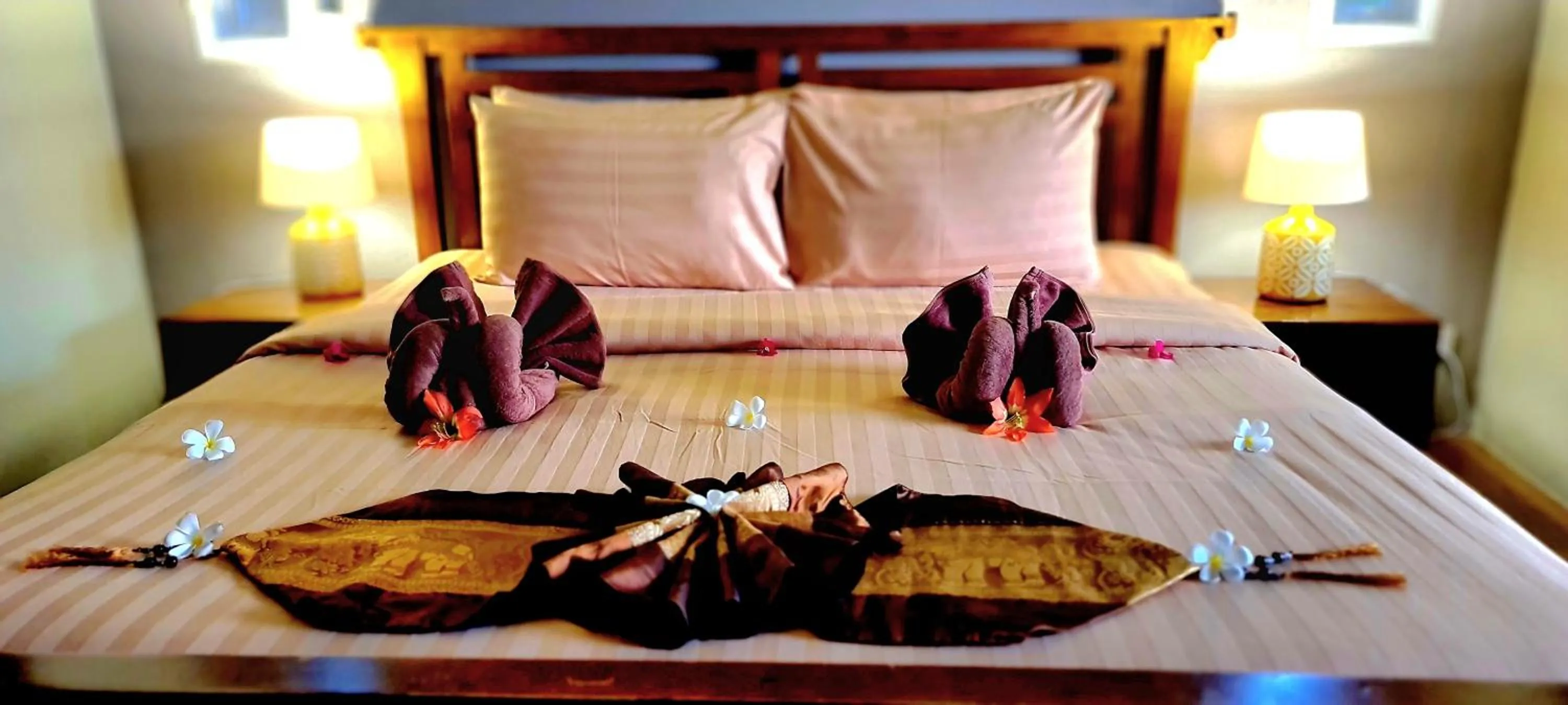 Bed in Koh Mak White Sand Beach