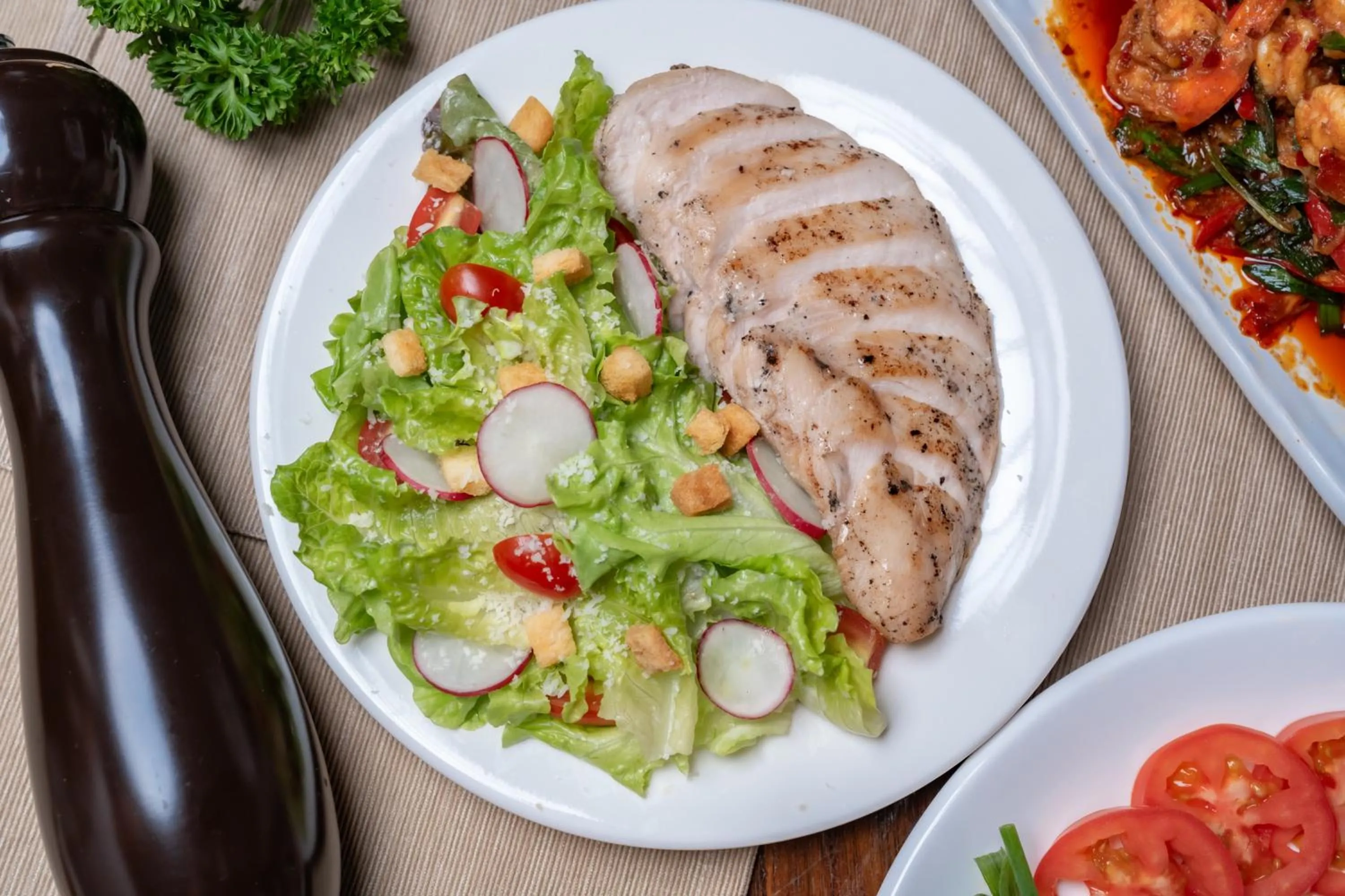 Restaurant/places to eat in Koh Mak White Sand Beach