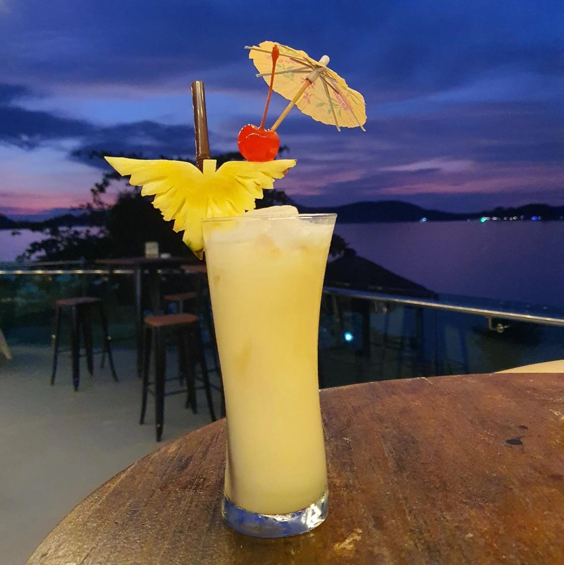 Food and drinks in Koh Mak White Sand Beach