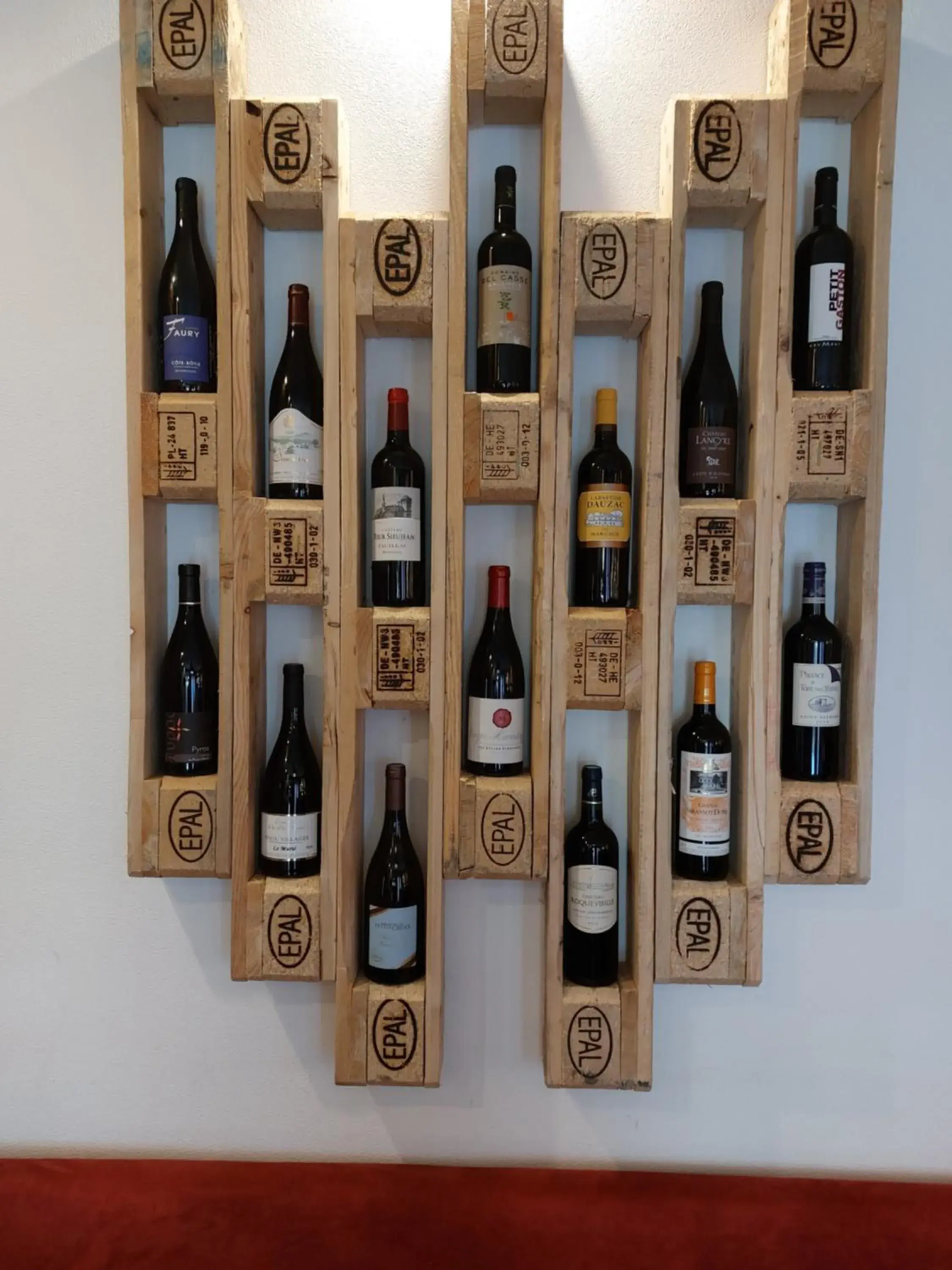 Logis Hôtel-restaurant Le Grand Cerf Logis Hôtel-restaurant Le Grand Cerf