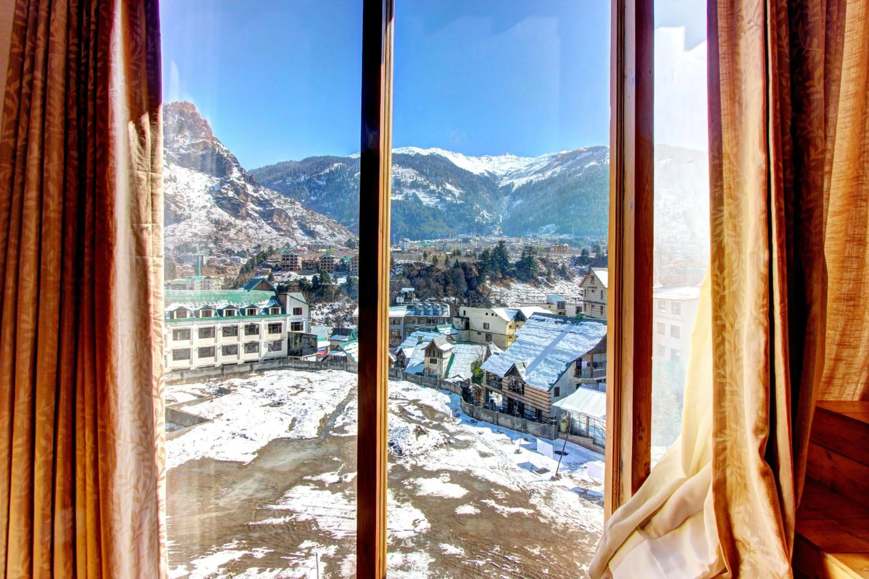 Winter in Hill County Resort & Spa