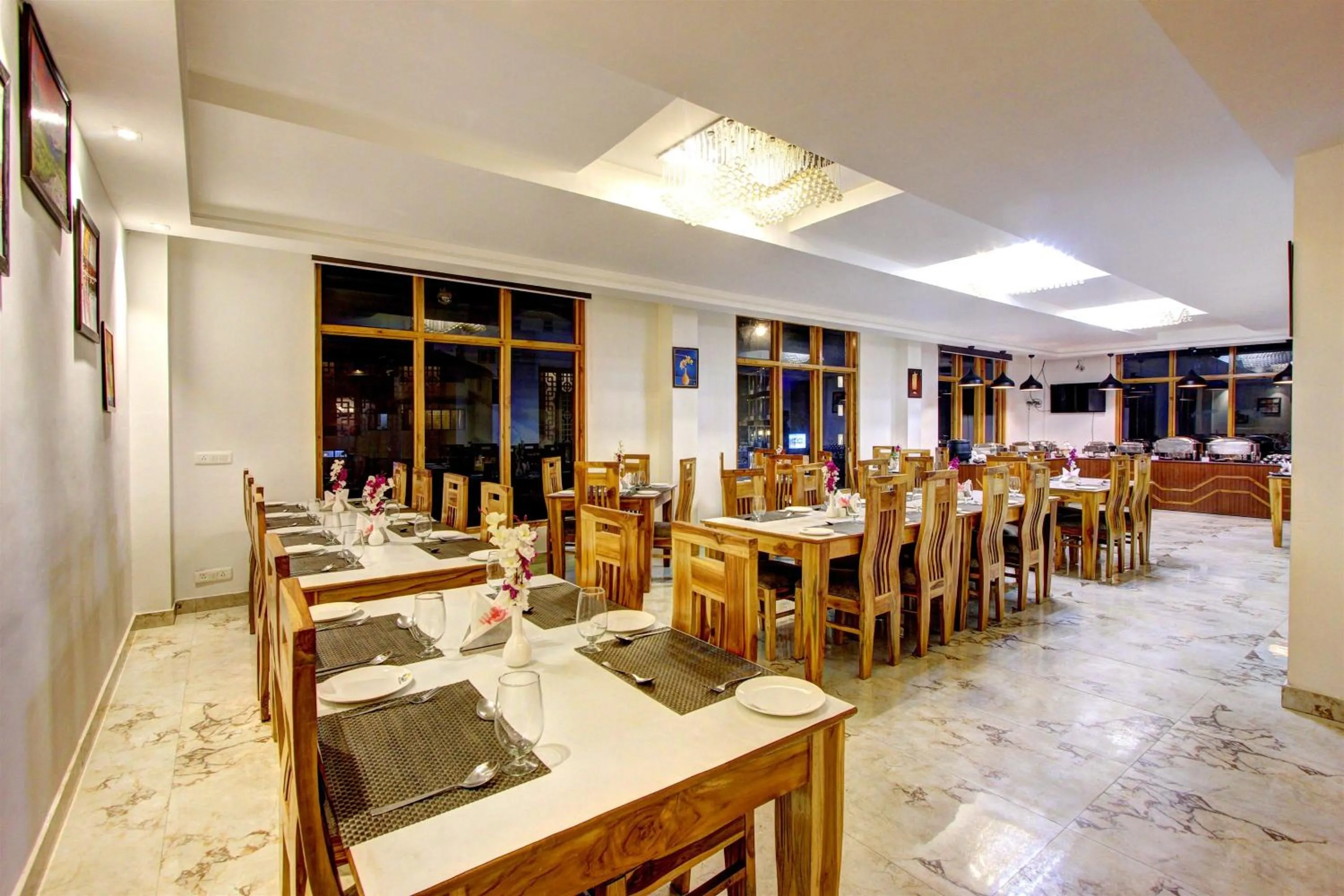 Restaurant/places to eat in Hill County Resort & Spa