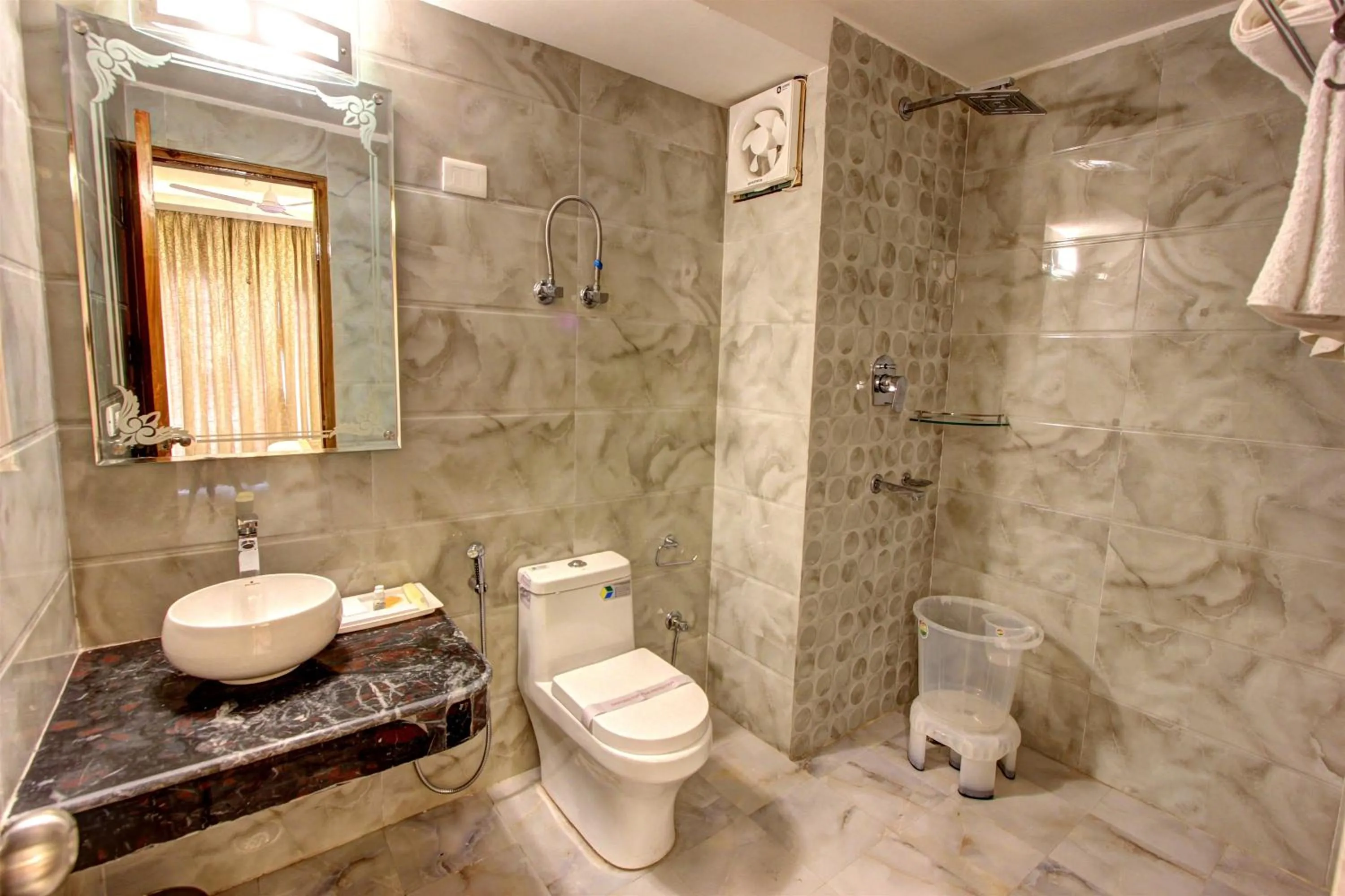 Bathroom in Hill County Resort & Spa