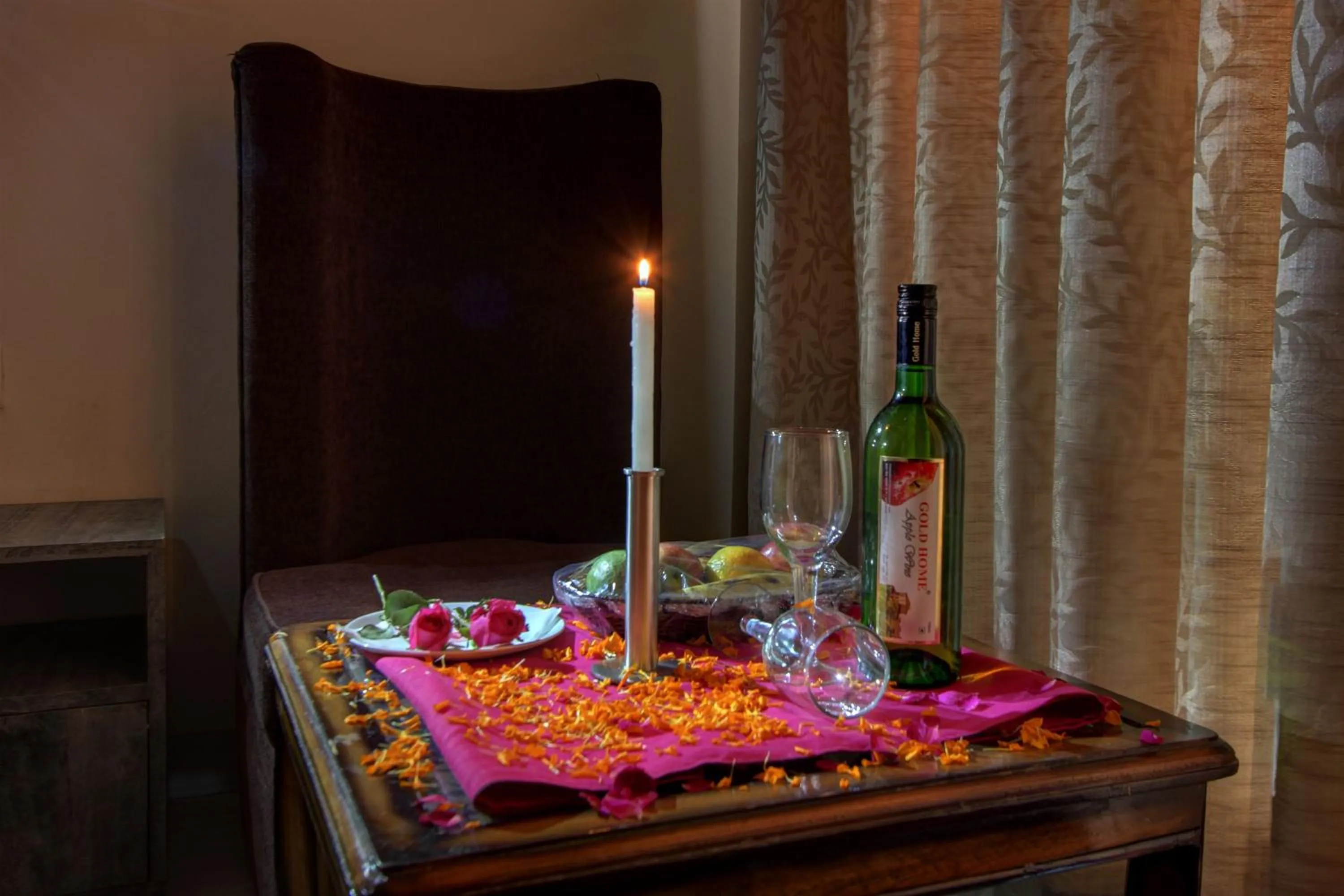 Food and drinks in Hill County Resort & Spa