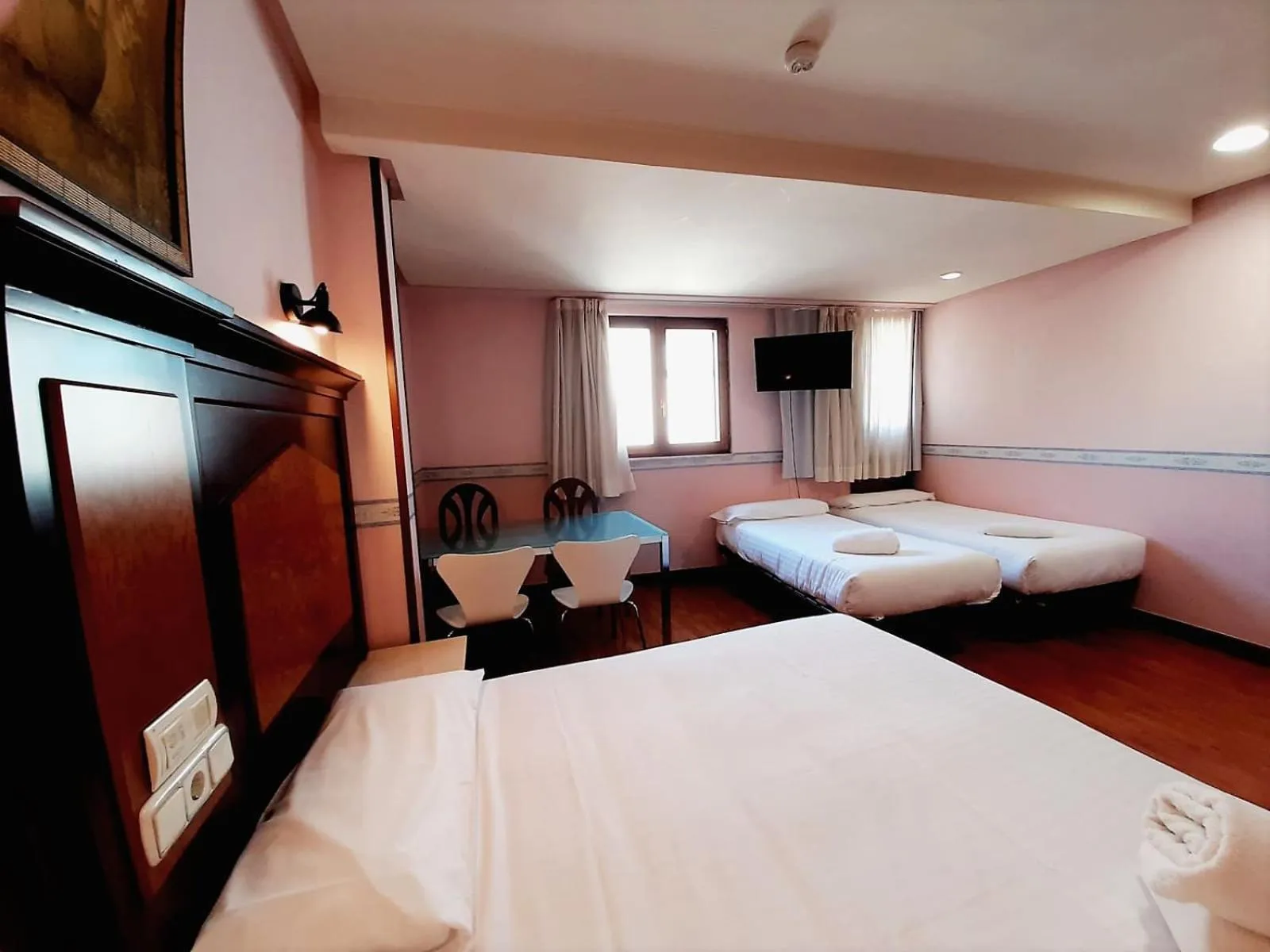 Bed in Hosteria Sara by gaiarooms