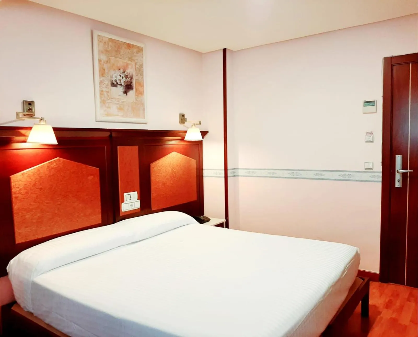 Bed in Hosteria Sara by gaiarooms