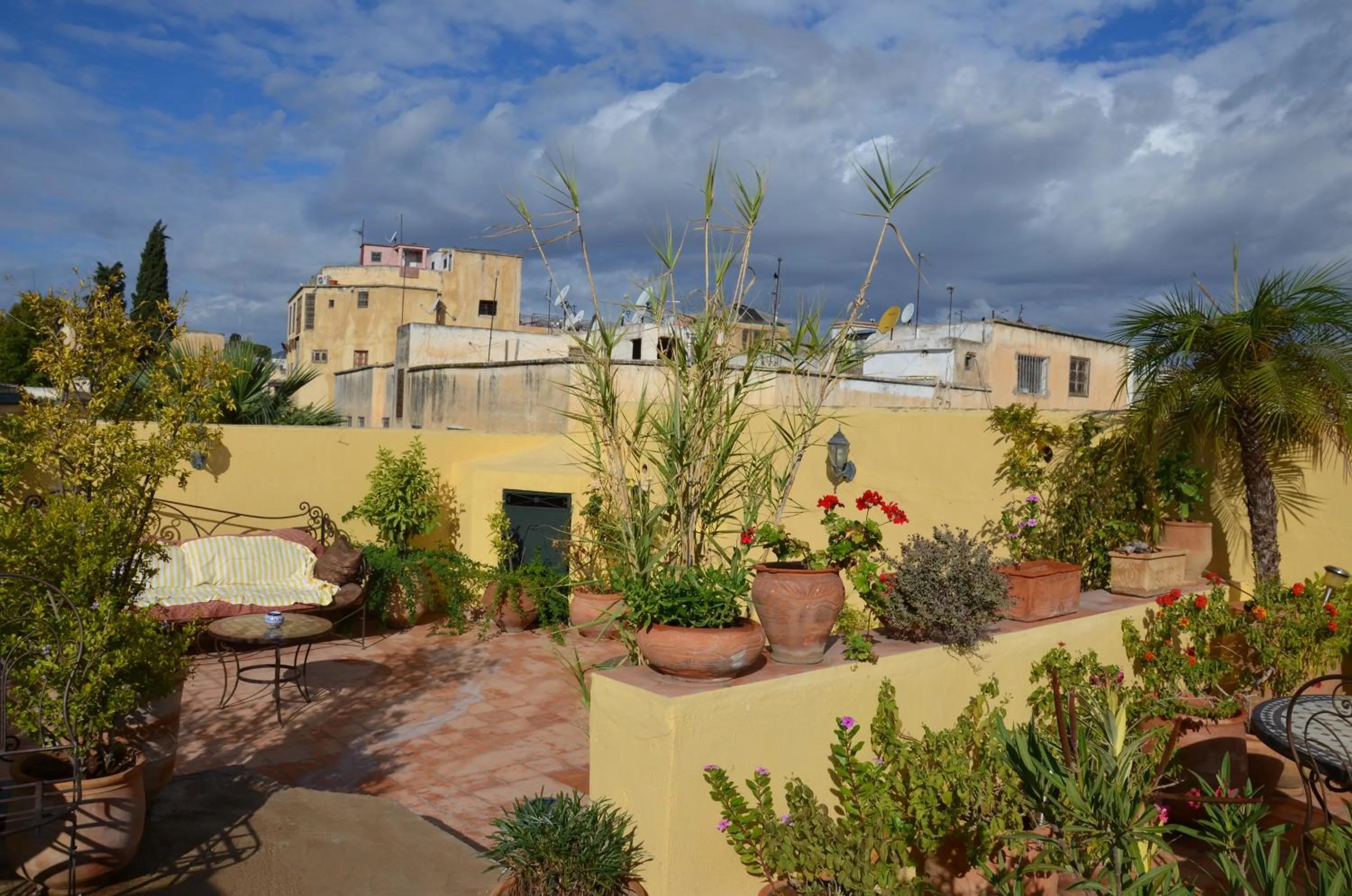 Property building in Riad Al Bartal