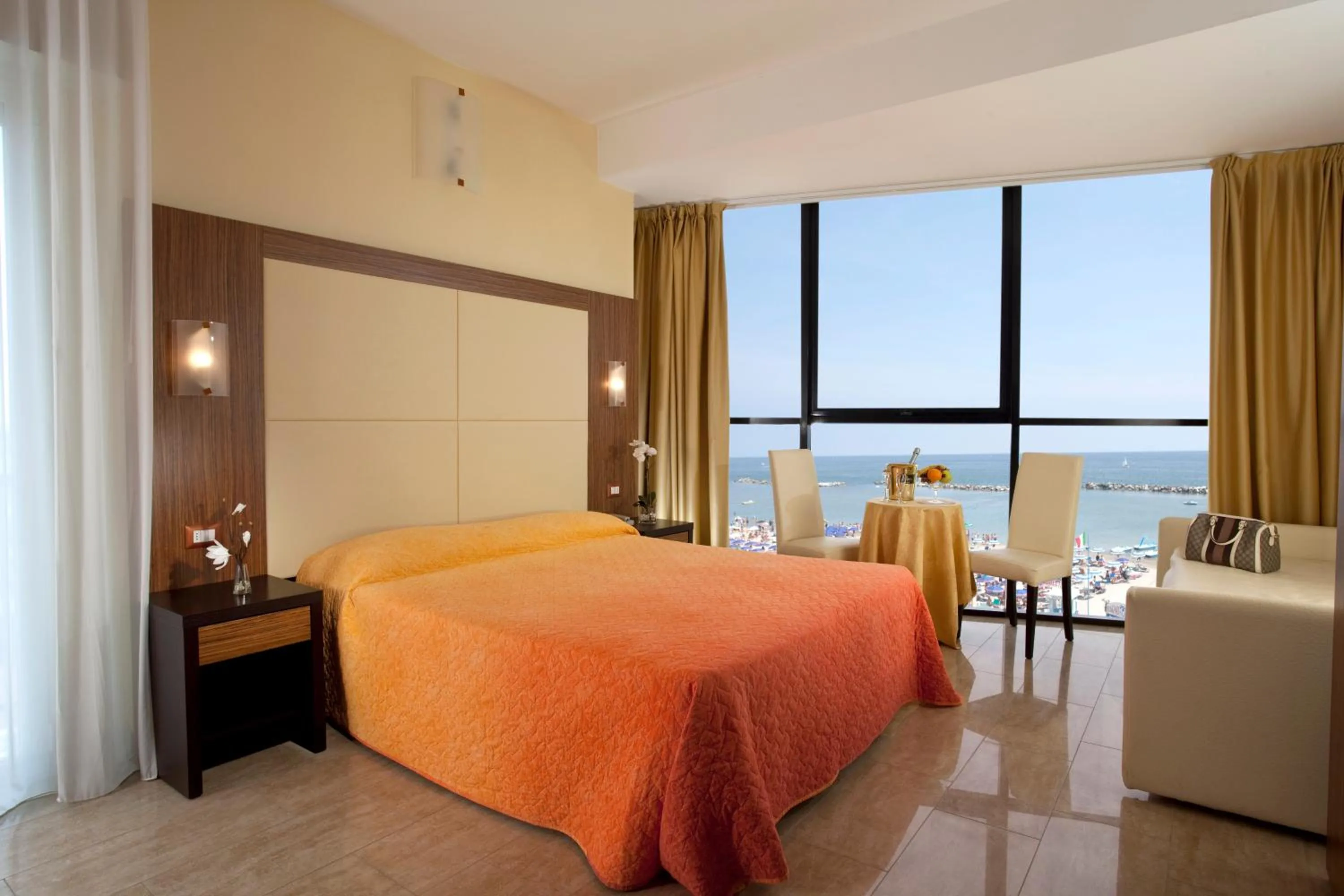 Hotel Ambasciatori - Bianchi Hotels