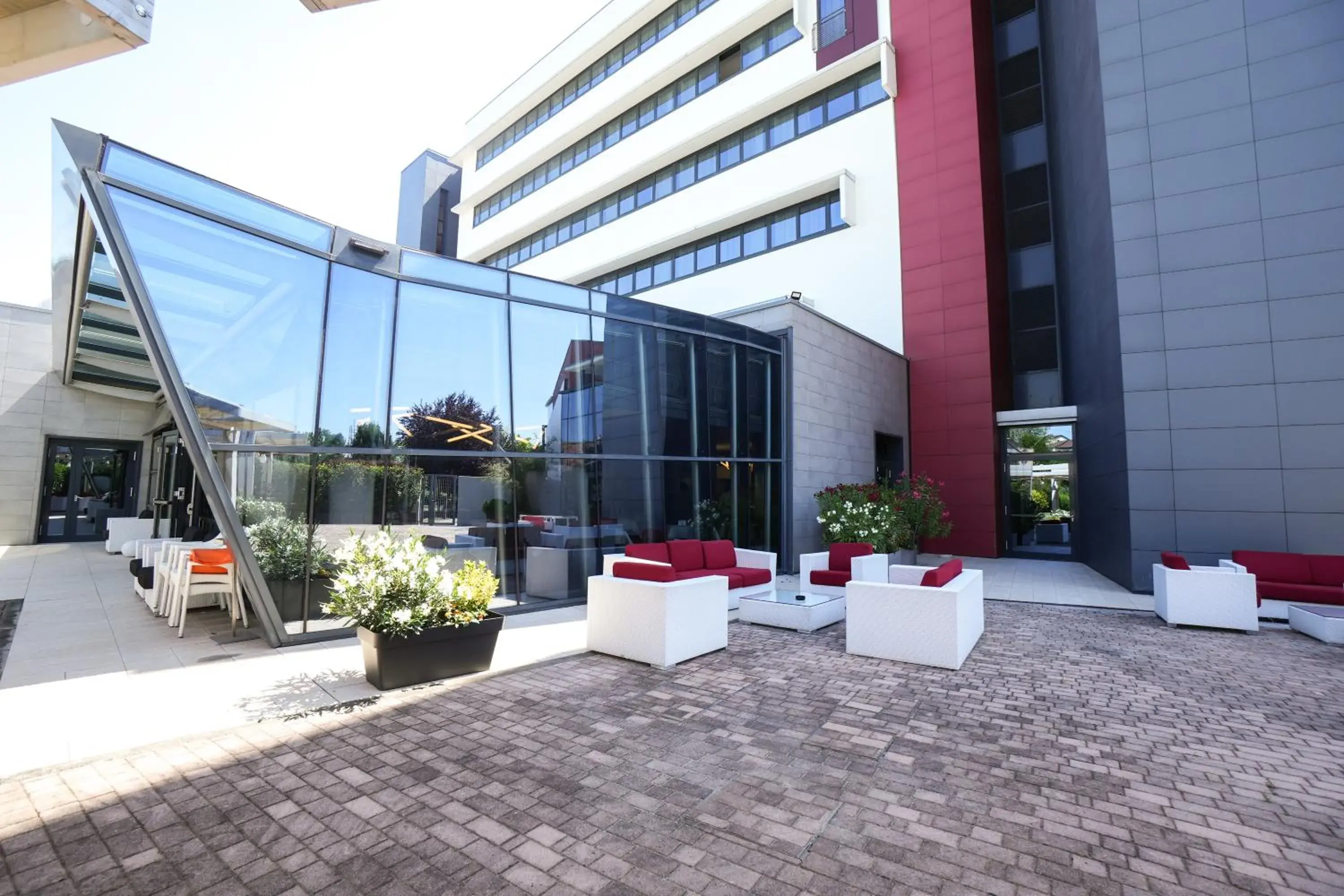 RMH MODENA DES ARTS RMH MODENA DES ARTS