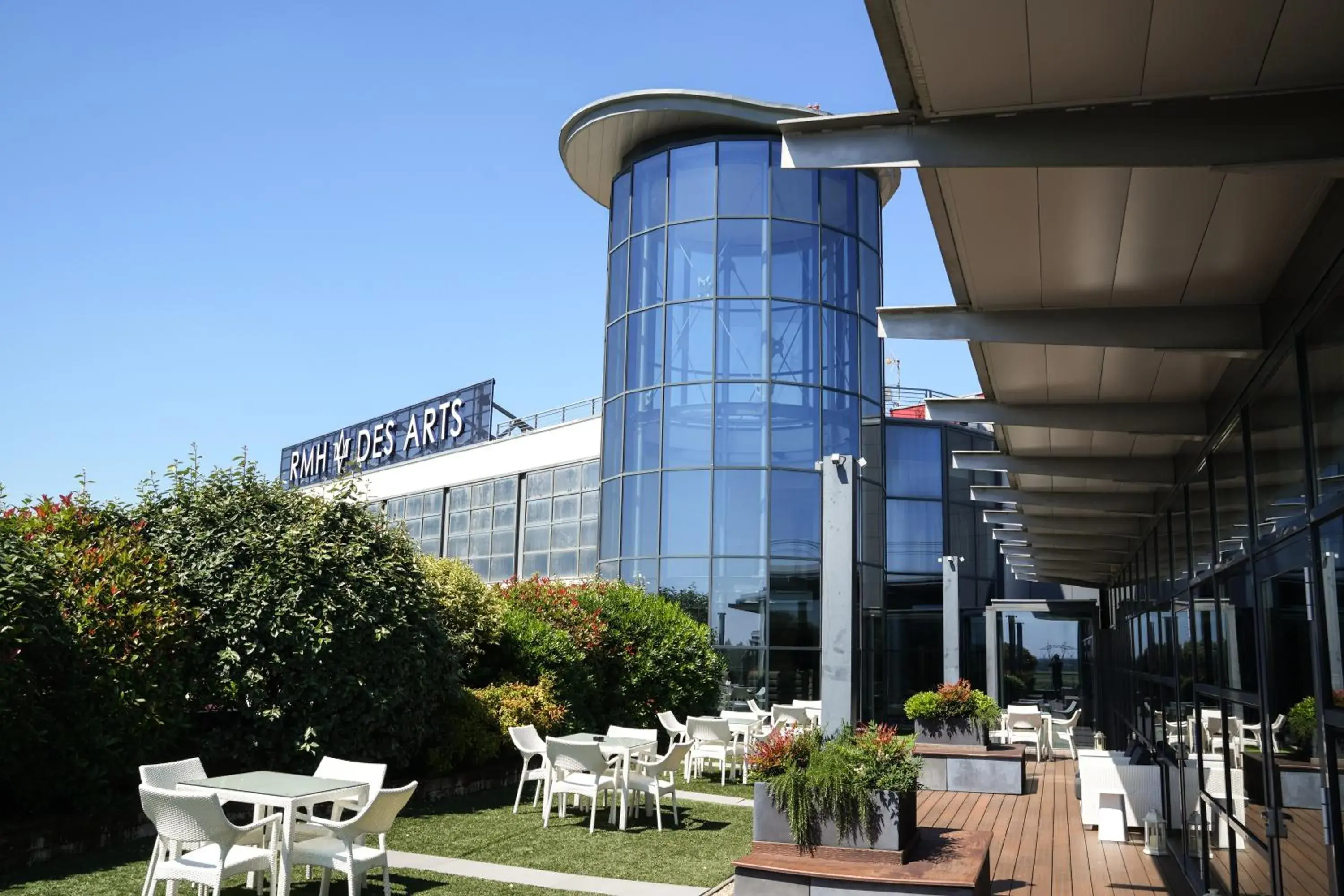 RMH MODENA DES ARTS RMH MODENA DES ARTS