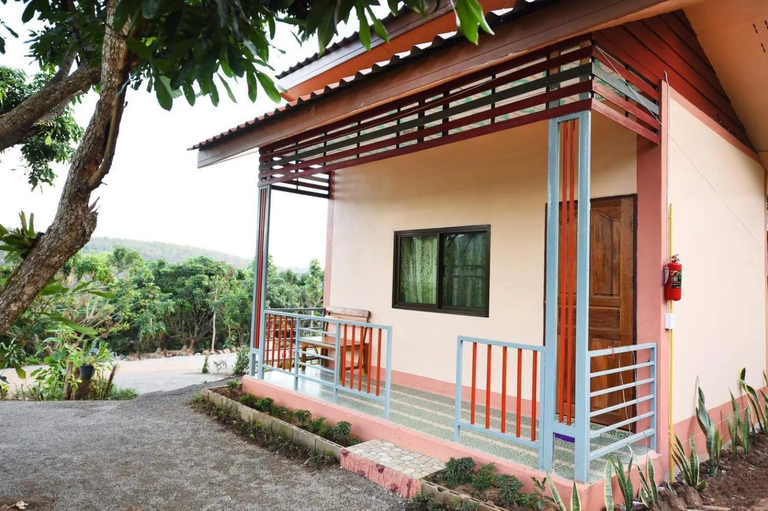 Phu Chaem House