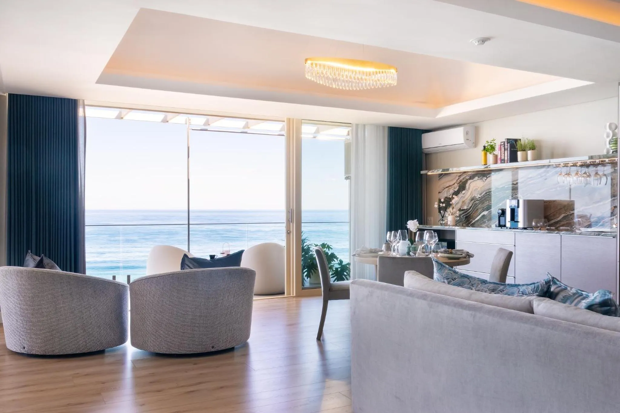 Living room in Views Boutique Hotel & Spa