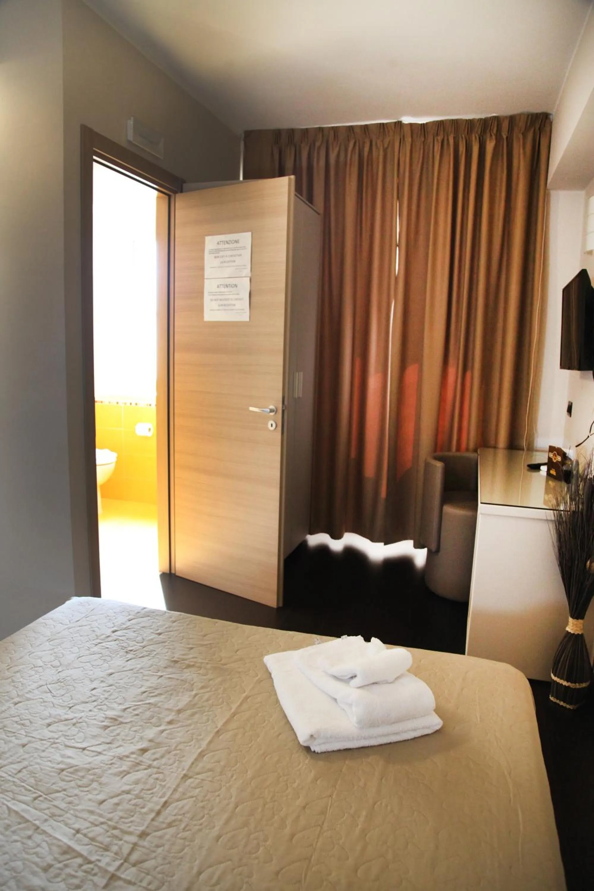 Bed in Hotel Sogni D'Oro Airport