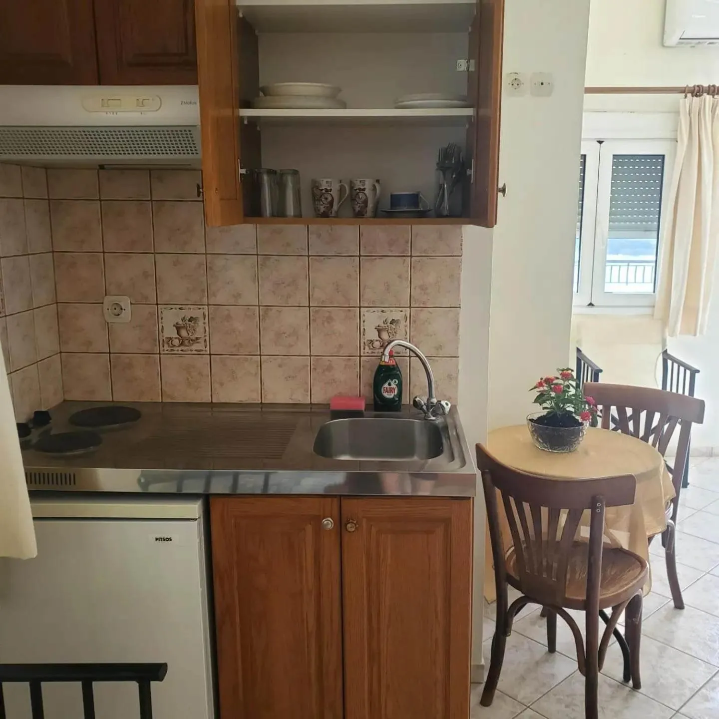 Kitchen or kitchenette in Villa Koutsakis
