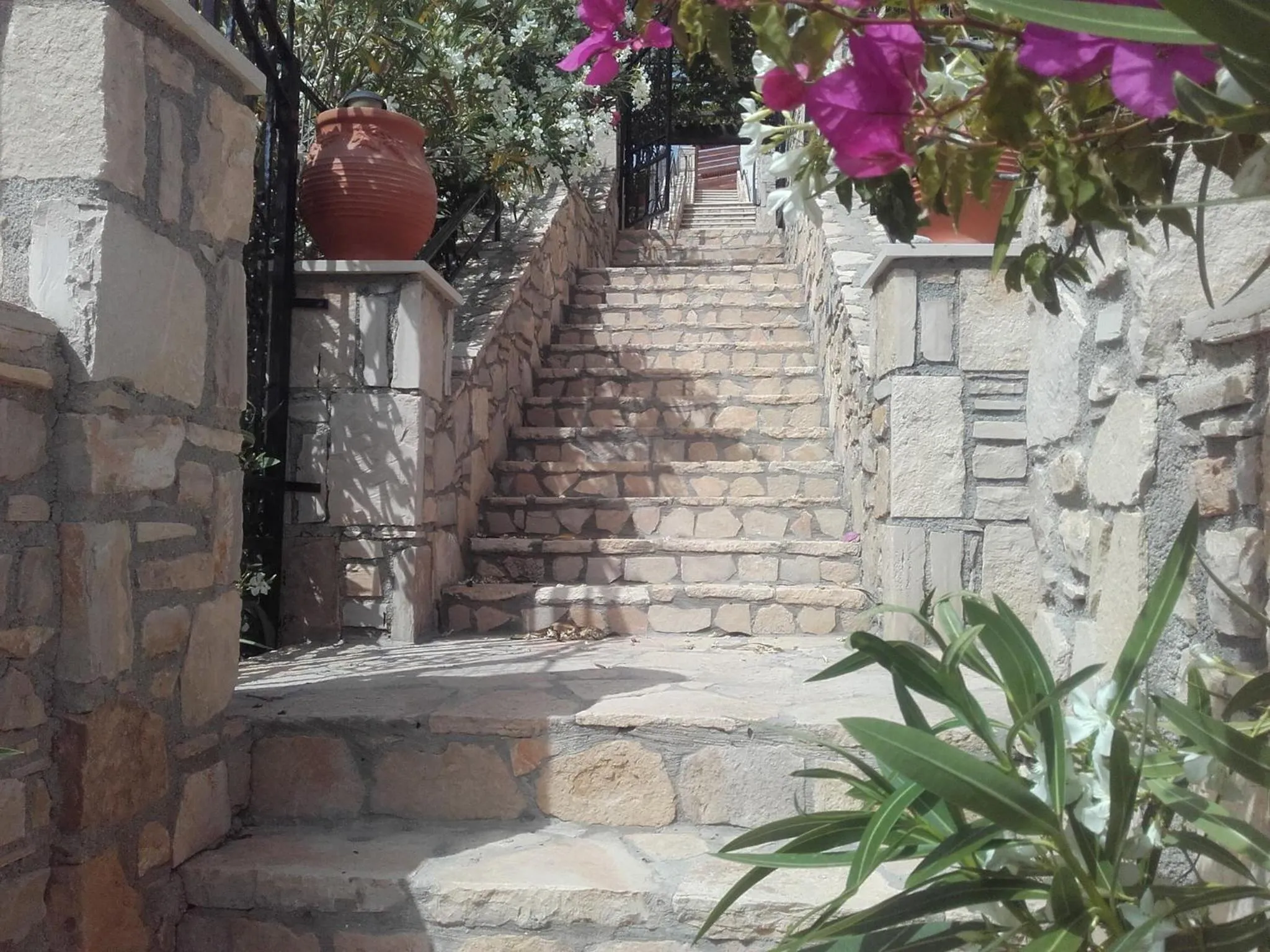 Property building in Villa Koutsakis