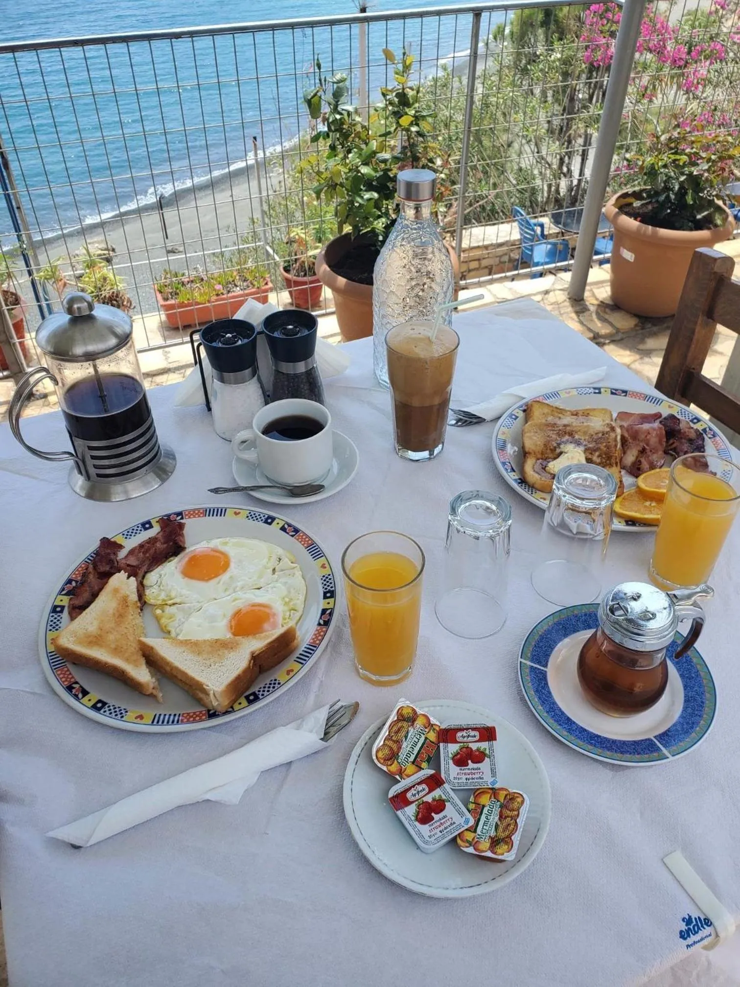 Breakfast in Villa Koutsakis