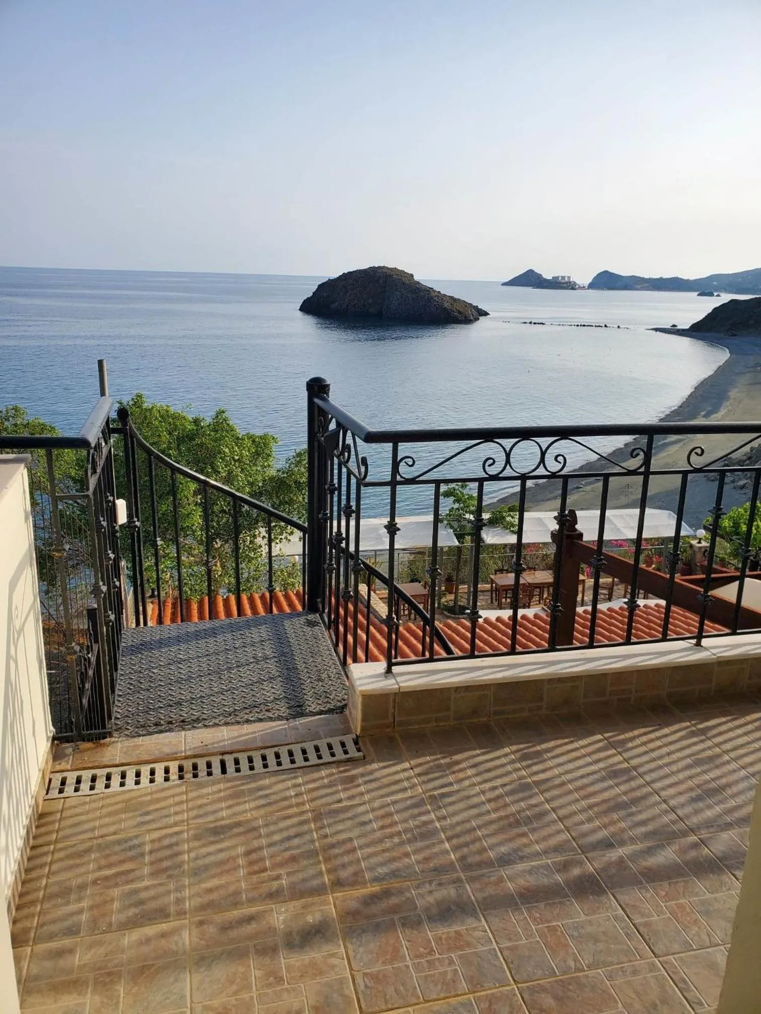 Property building in Villa Koutsakis