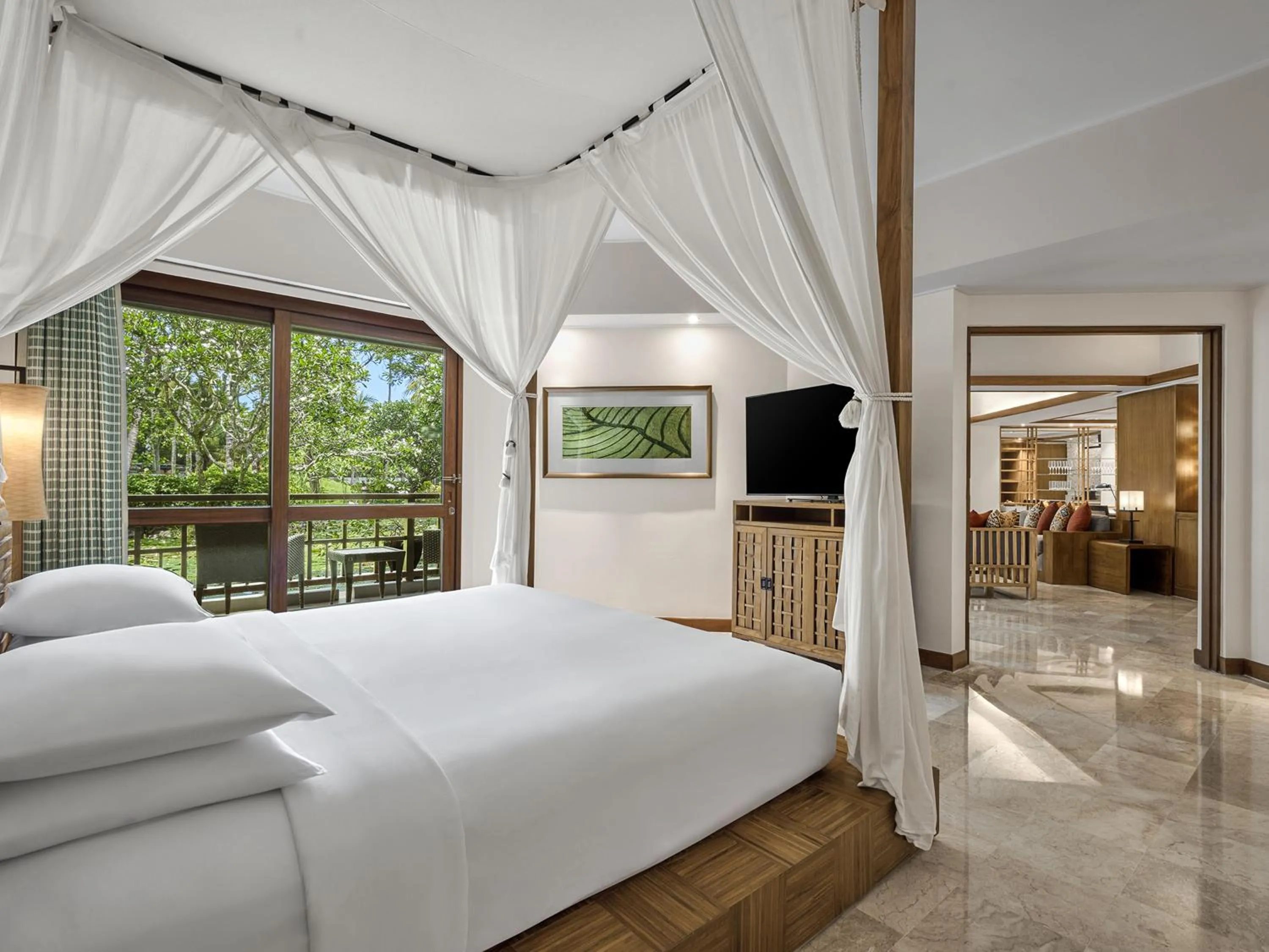 Bed in Grand Hyatt Bali
