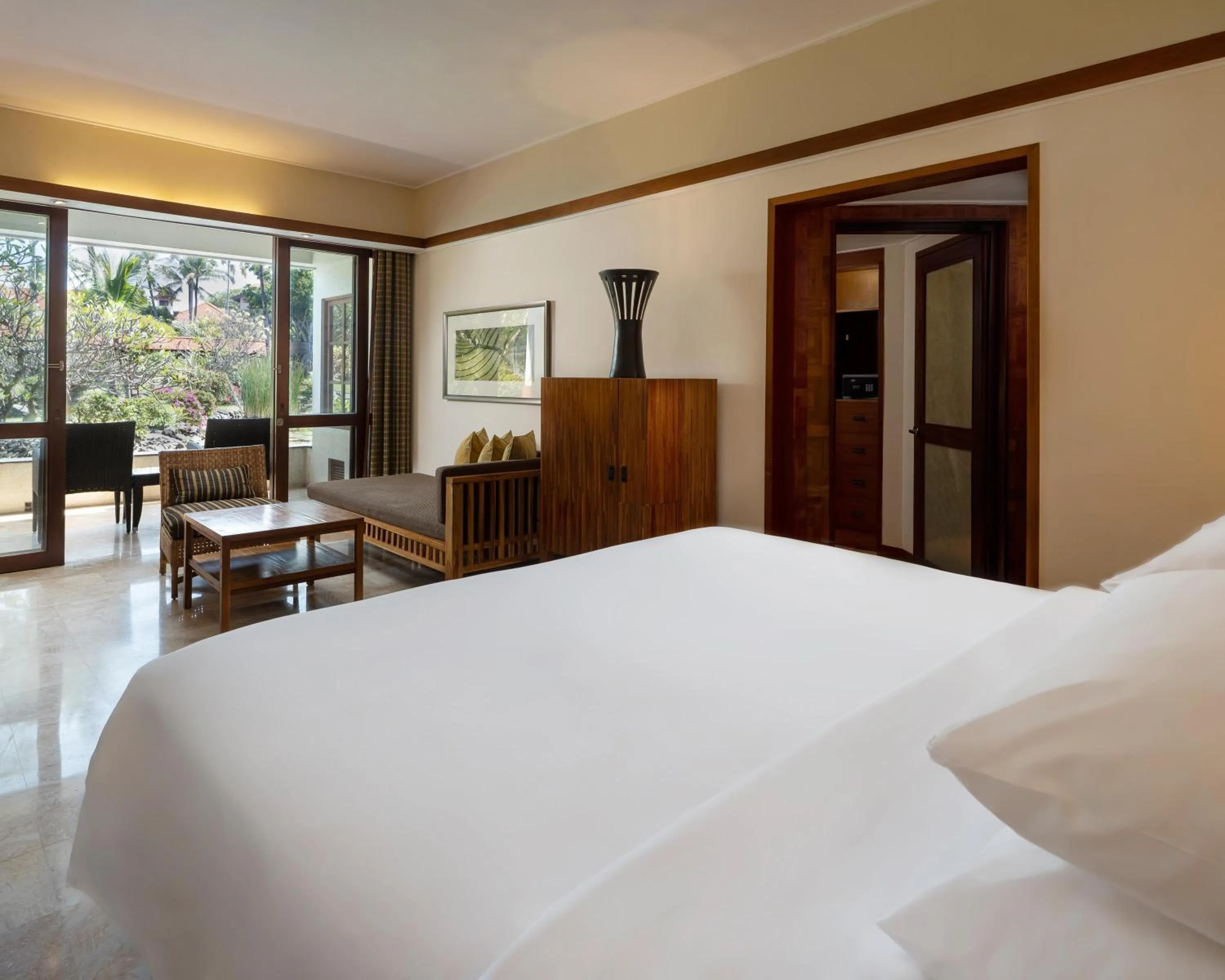 Bedroom, Bed in Grand Hyatt Bali
