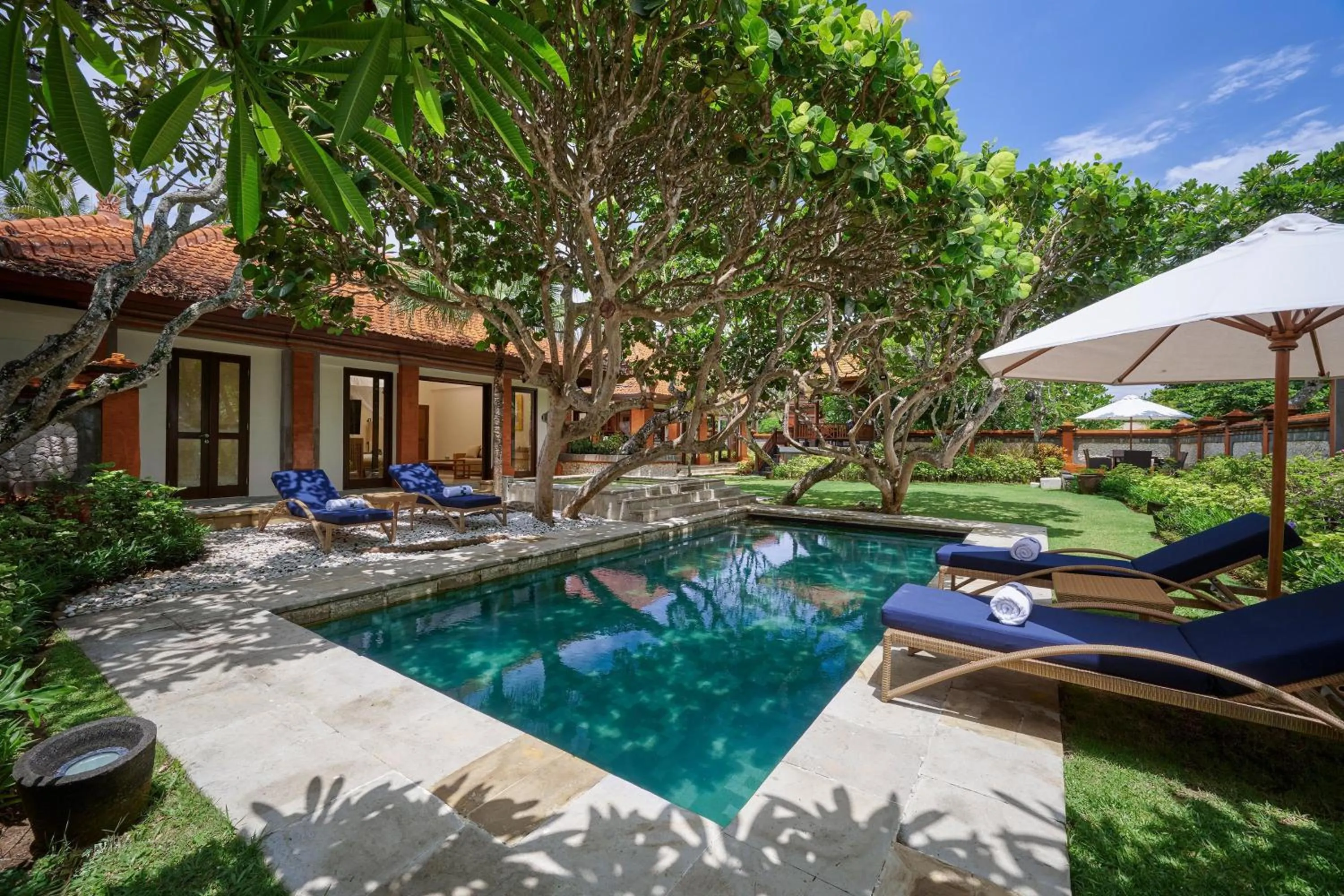 Swimming pool in Grand Hyatt Bali