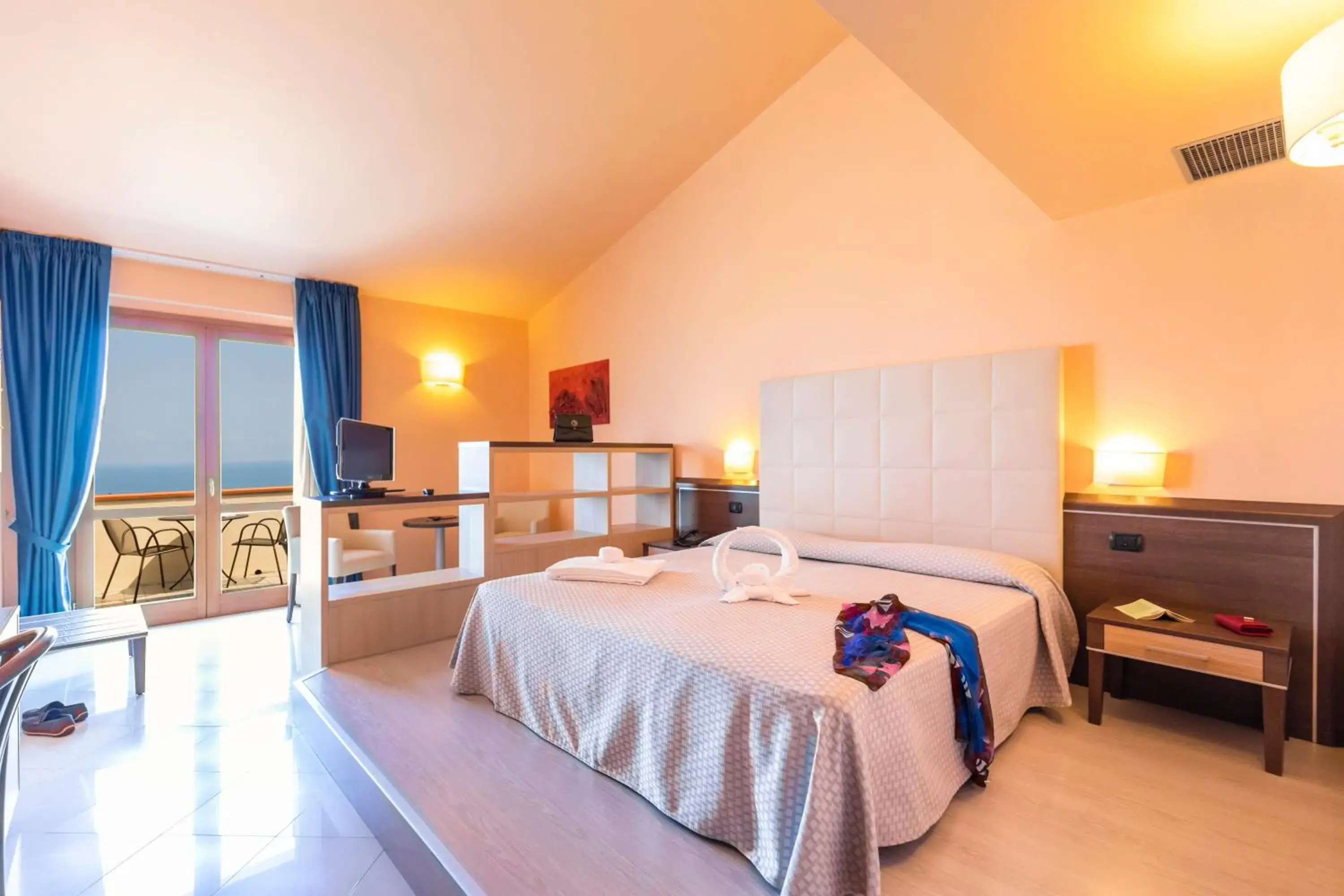 View (from property/room), Bed in Tropis Hotel View (from property/room), Bed in Tropis Hotel