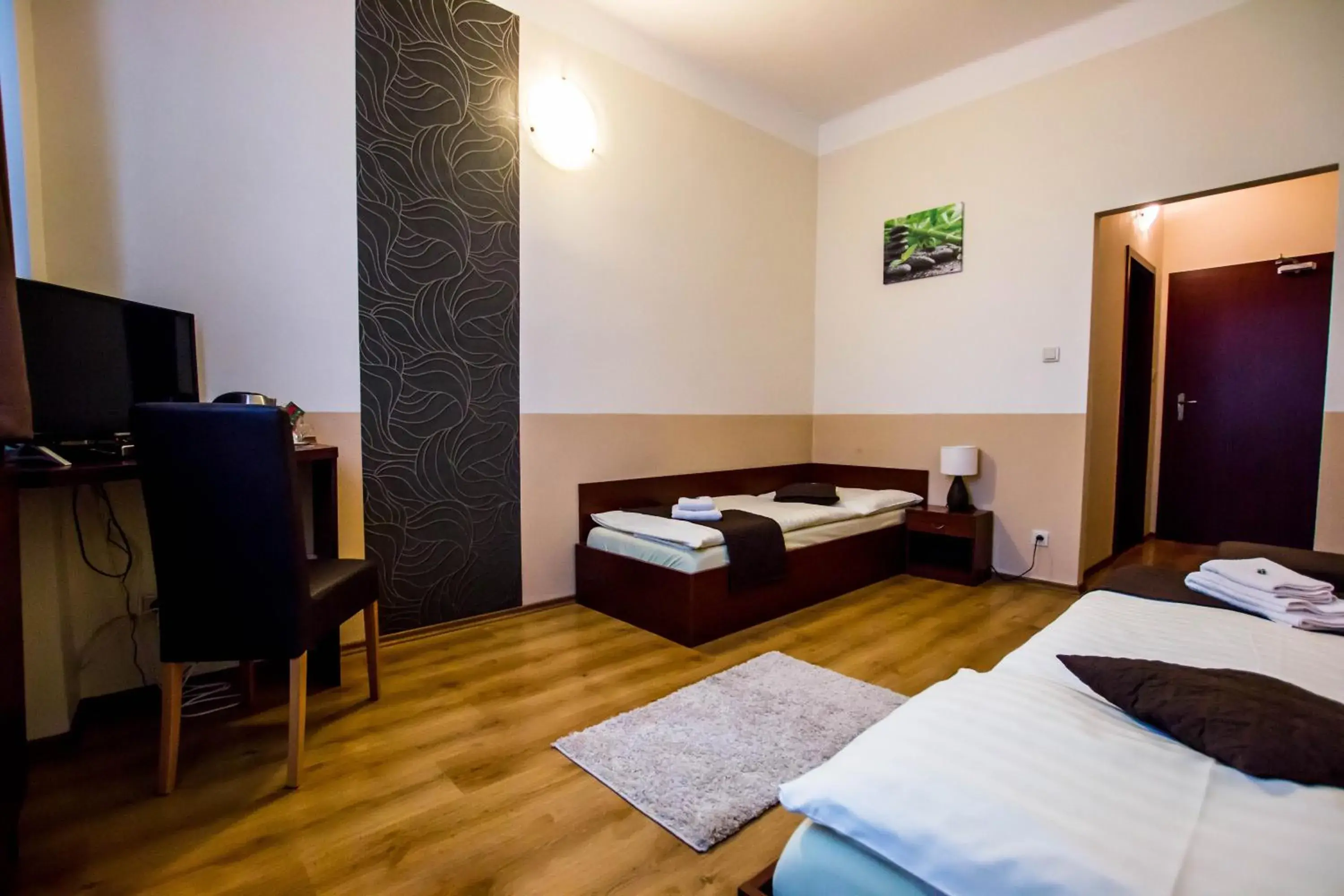 Standard Twin Room in Penzion FIT - Contactless check in Standard Twin Room in Penzion FIT - Contactless check in