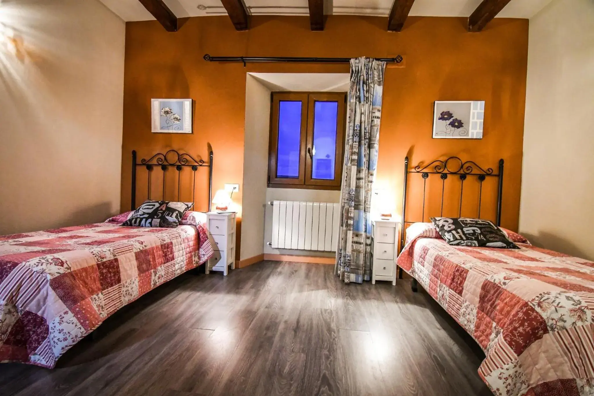 Twin Room with Garden View - single occupancy in aCienLeguas Twin Room with Garden View - single occupancy in aCienLeguas