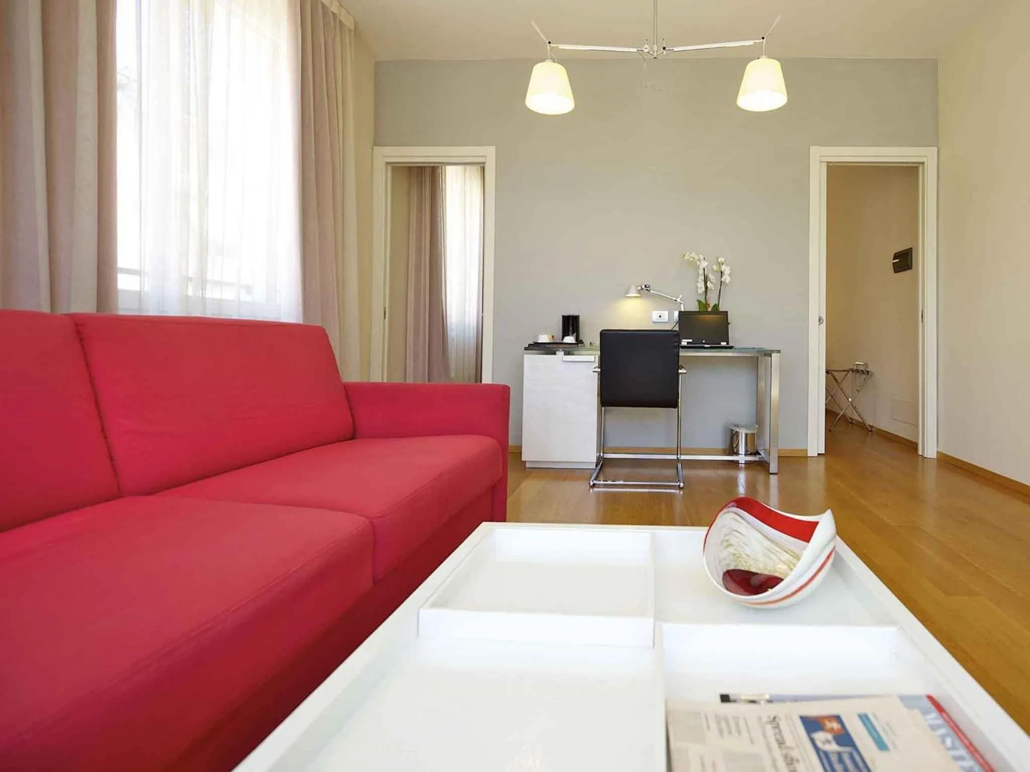 Lounge or bar in Hotel Mercure Milano Solari