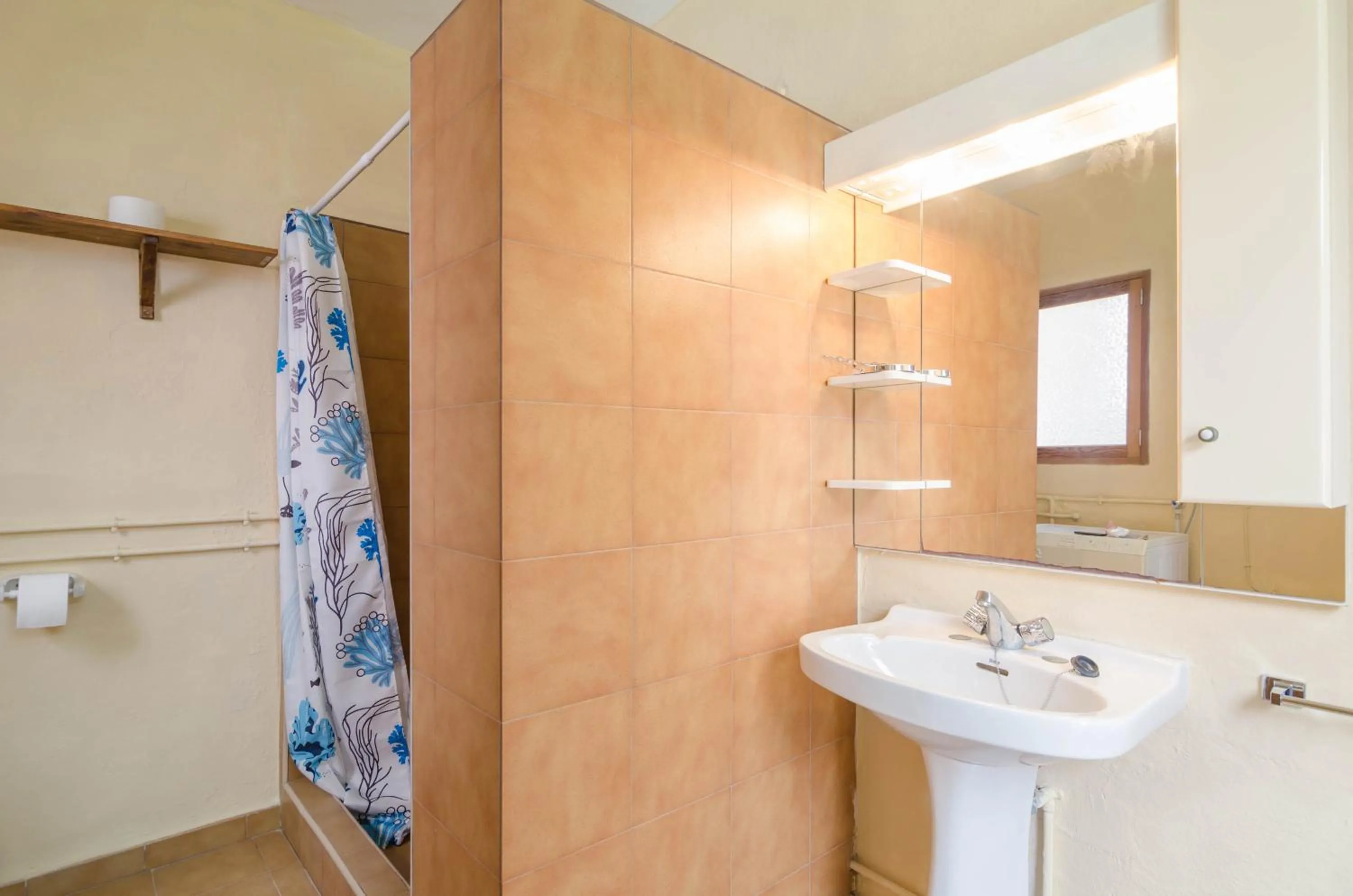 Bathroom in Can Pedro Ros