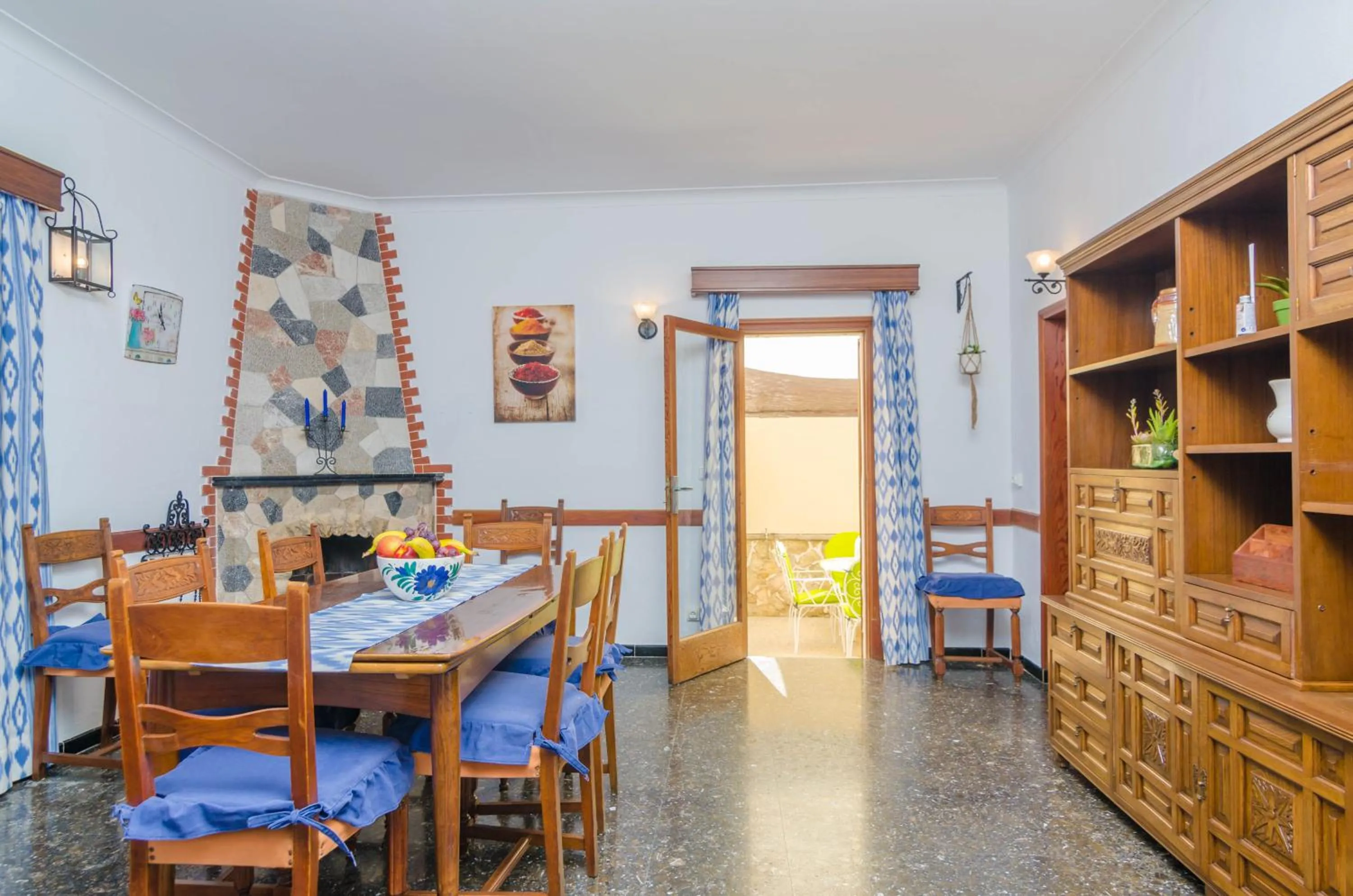 Dining area in Can Pedro Ros