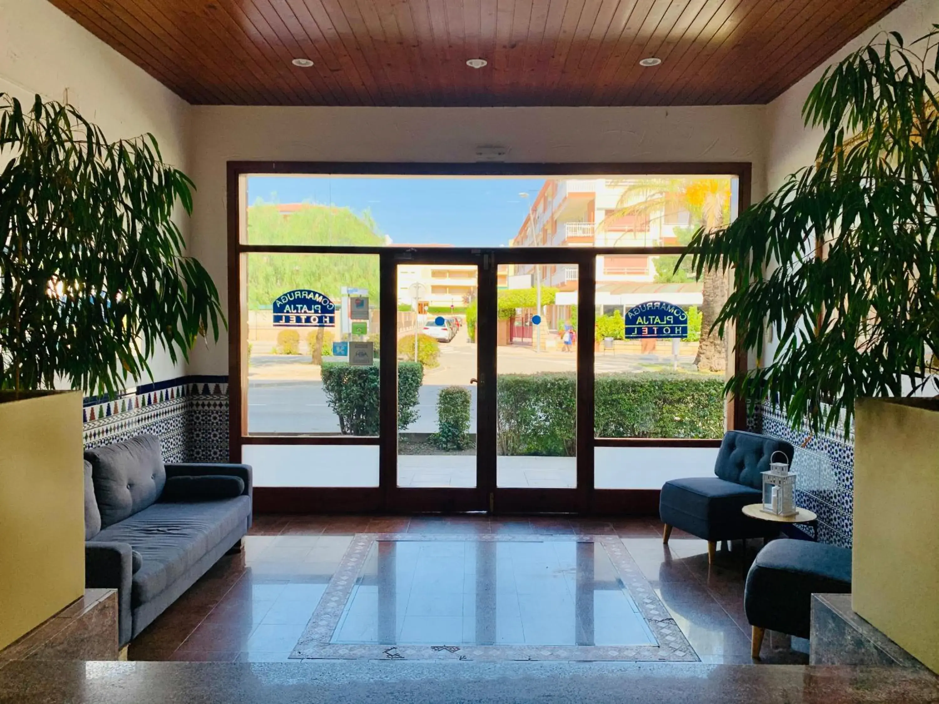 Property building in Hotel Comarruga Platja Property building in Hotel Comarruga Platja