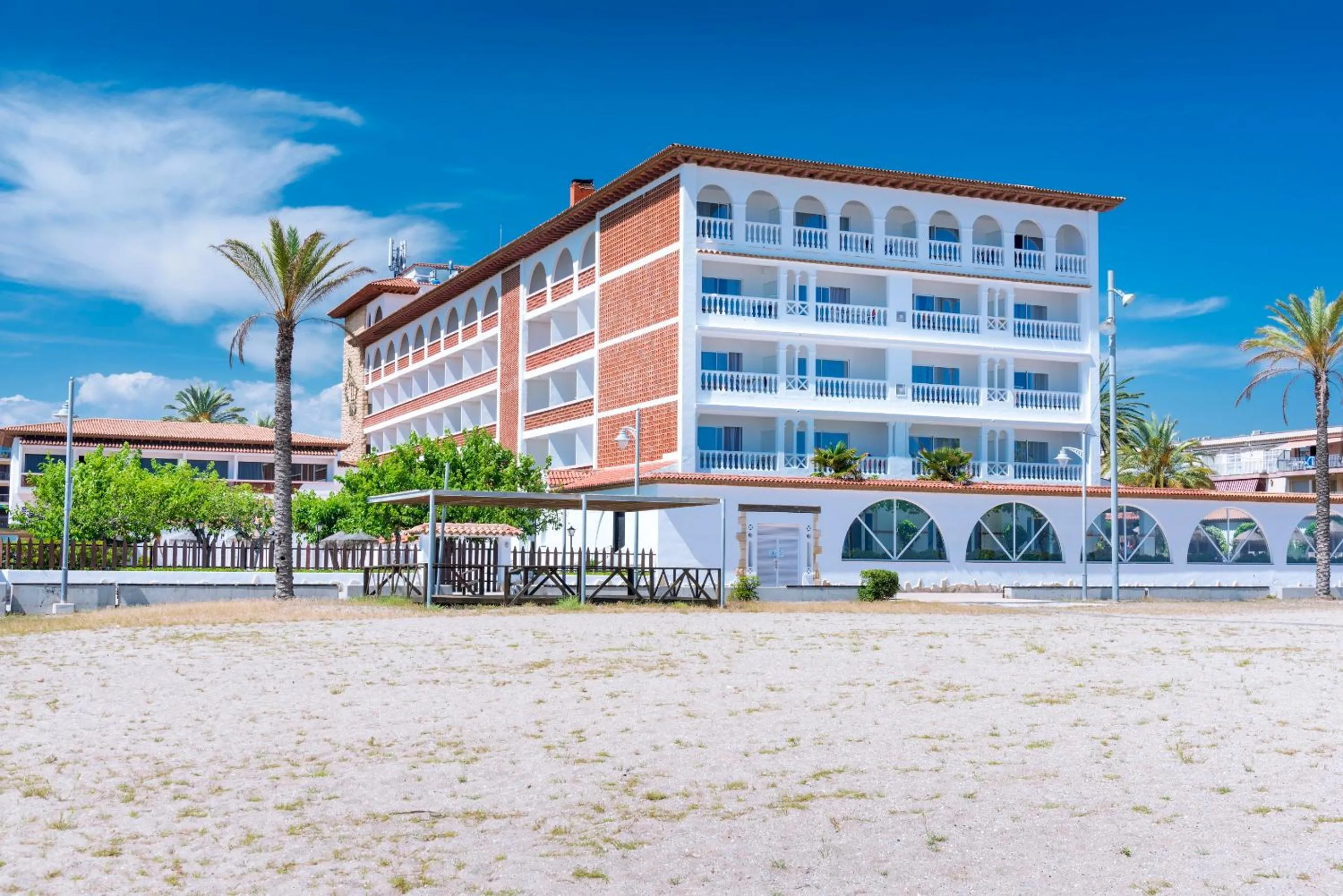 Property building in 4R Gran Europe