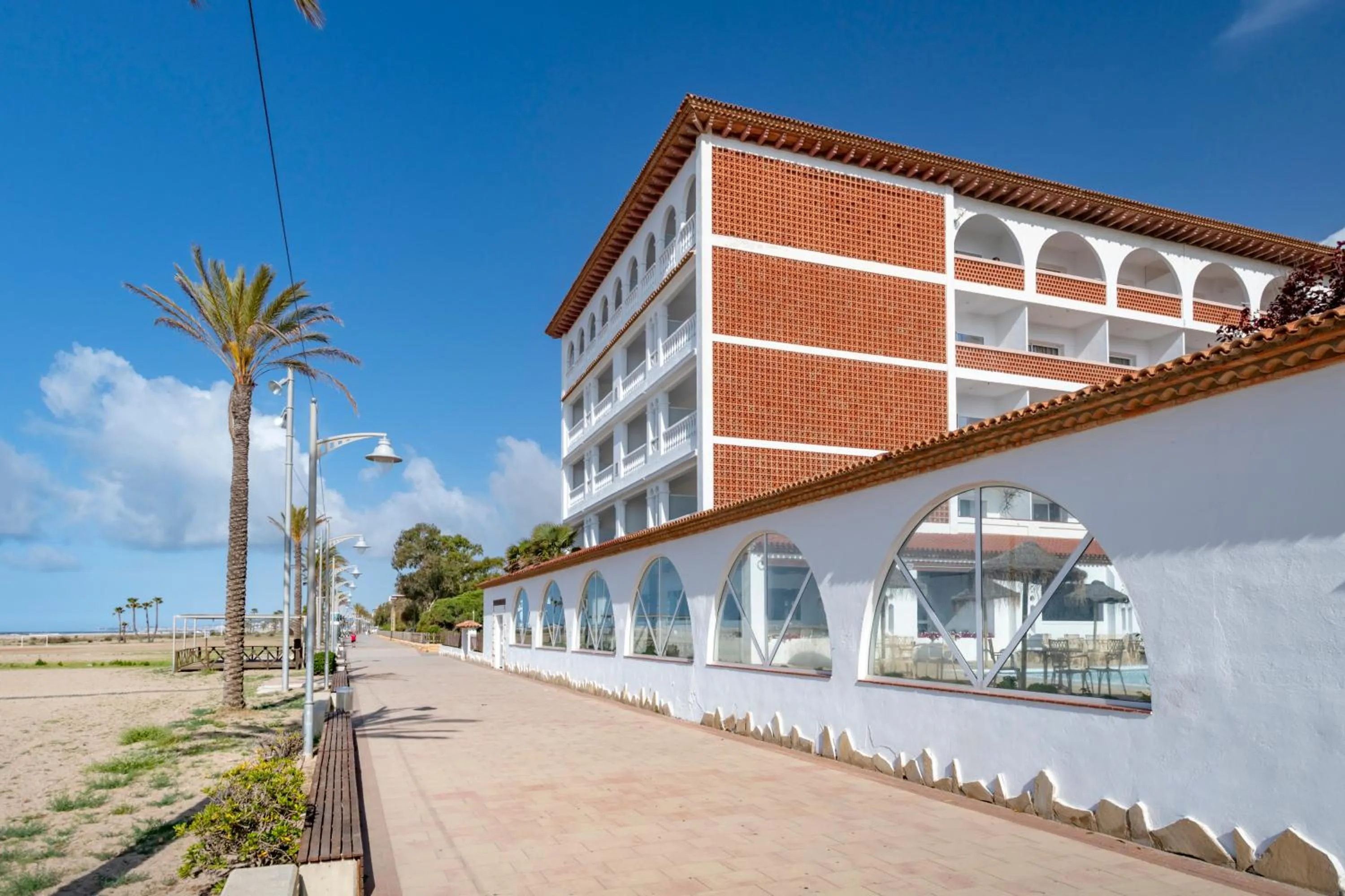 Property building in 4R Gran Europe