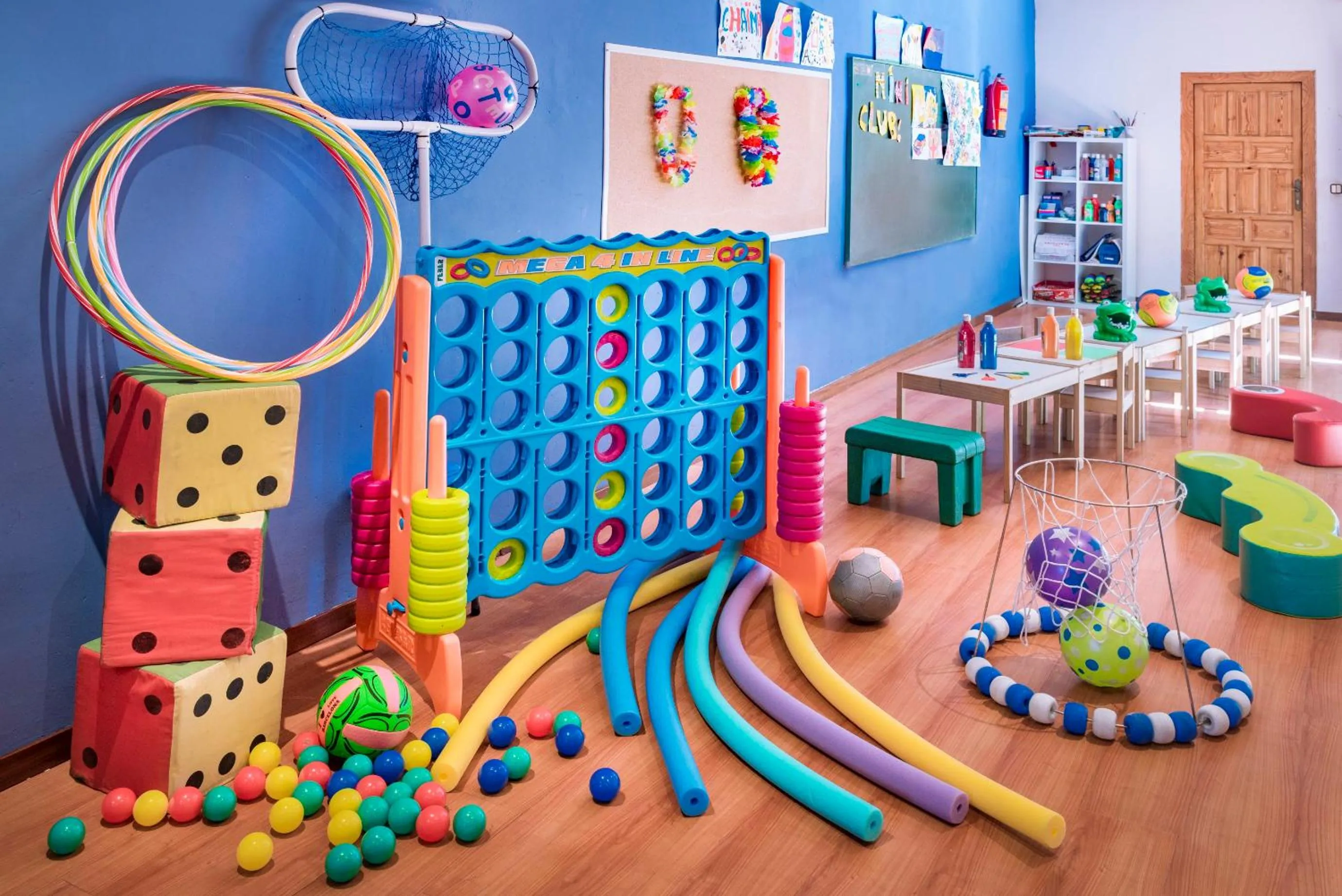 Kids's club in 4R Gran Europe