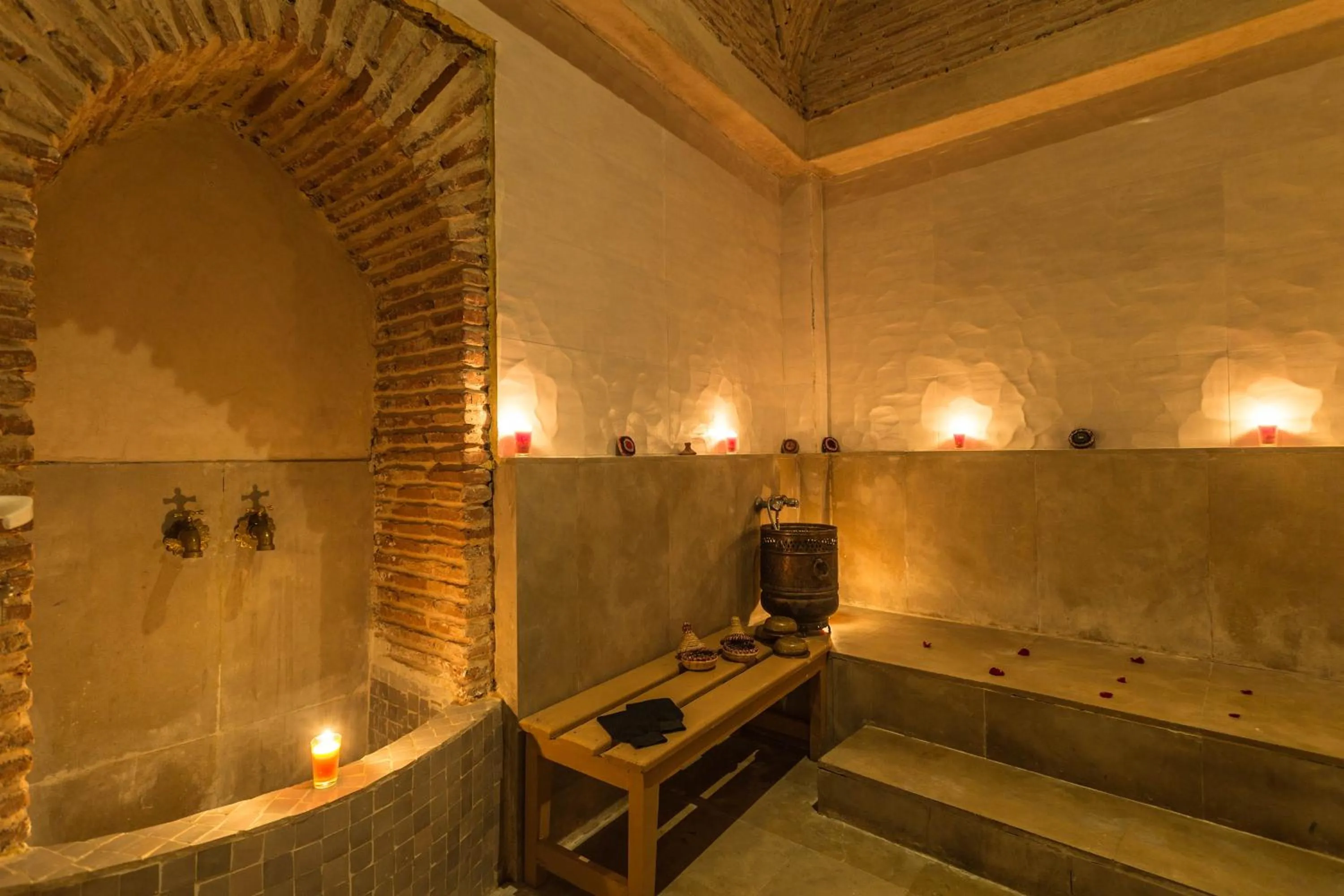 Steam room in Riad Nasreen