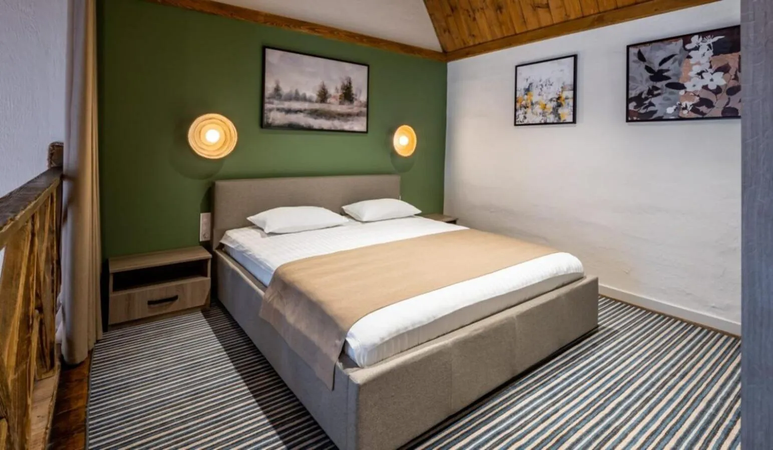 Bed in Drevny Grad Park-hotel