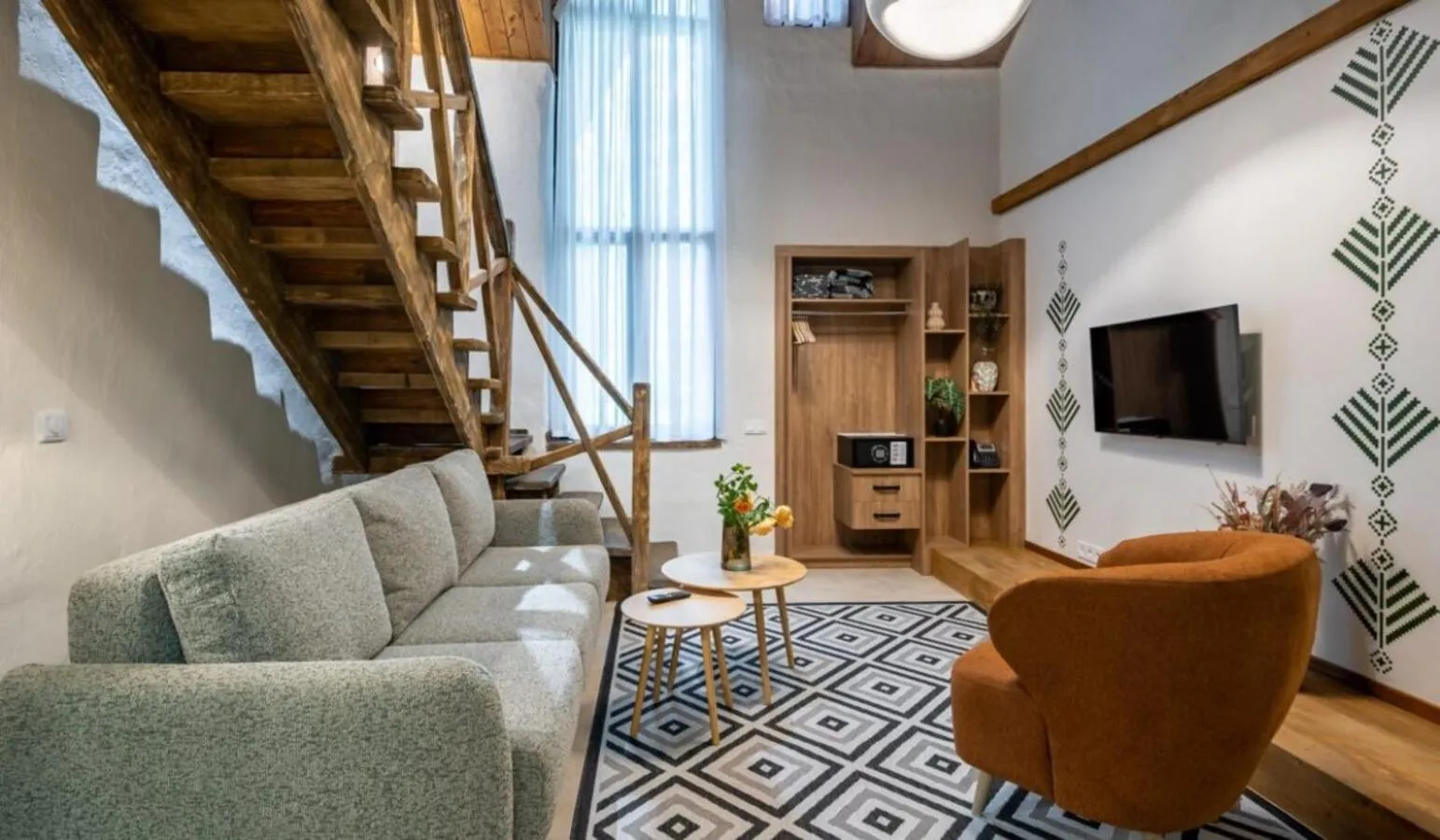 Communal lounge/ TV room in Drevny Grad Park-hotel